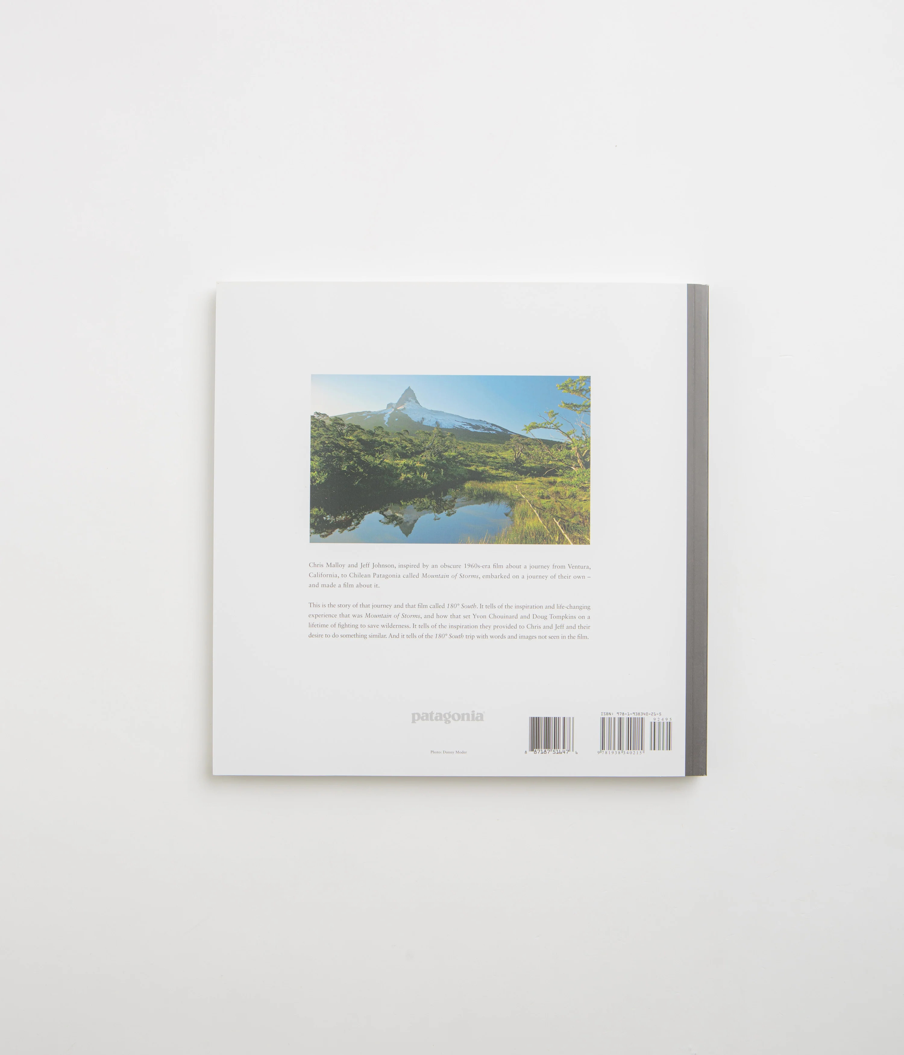 180° South: Conquerors of the Useless - Yvon Chouinard, Jeff Johnson & Chris Malloy - Image 3