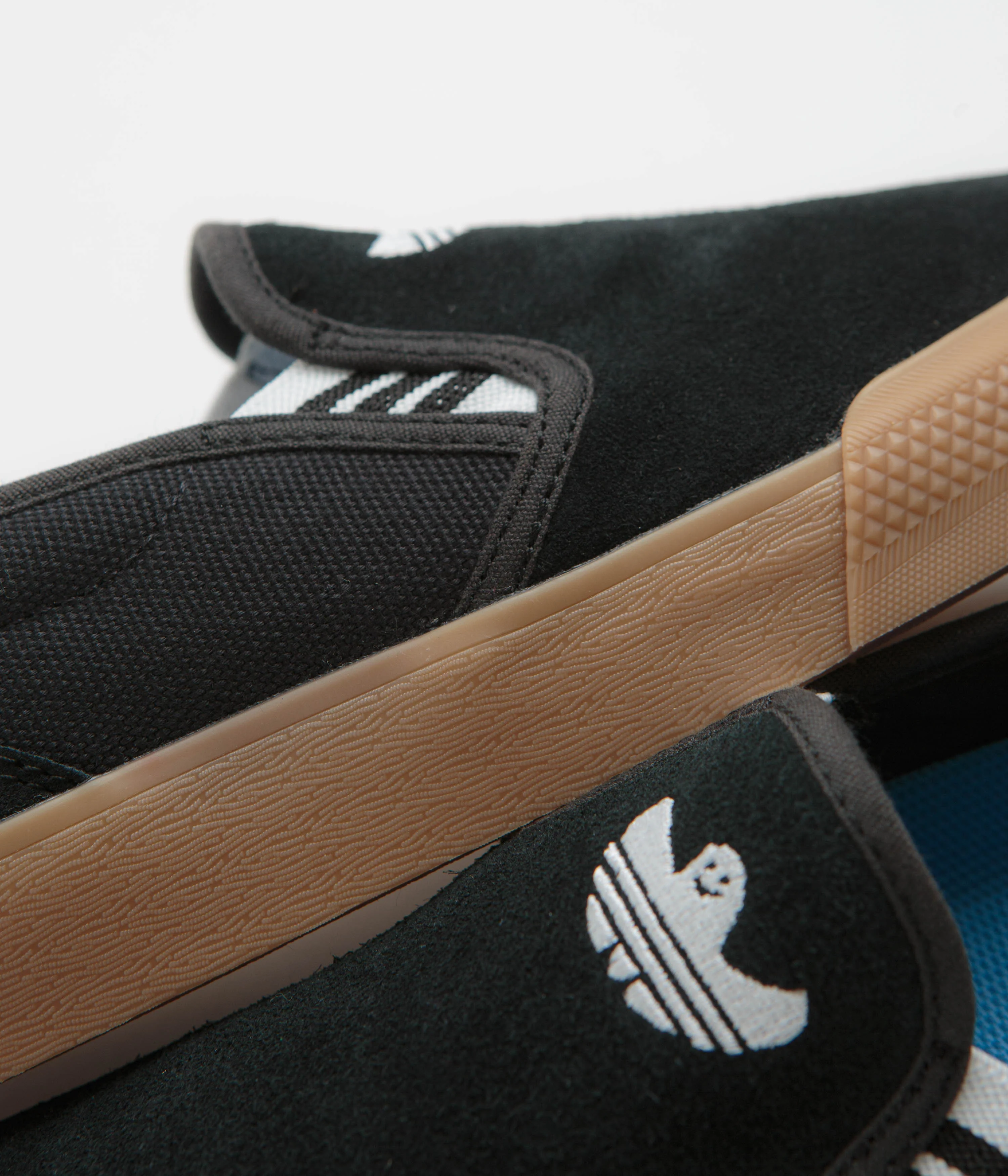 Adidas Shmoofoil Slip Shoes - Core Black / FTWR White / Gum4 - Image 3