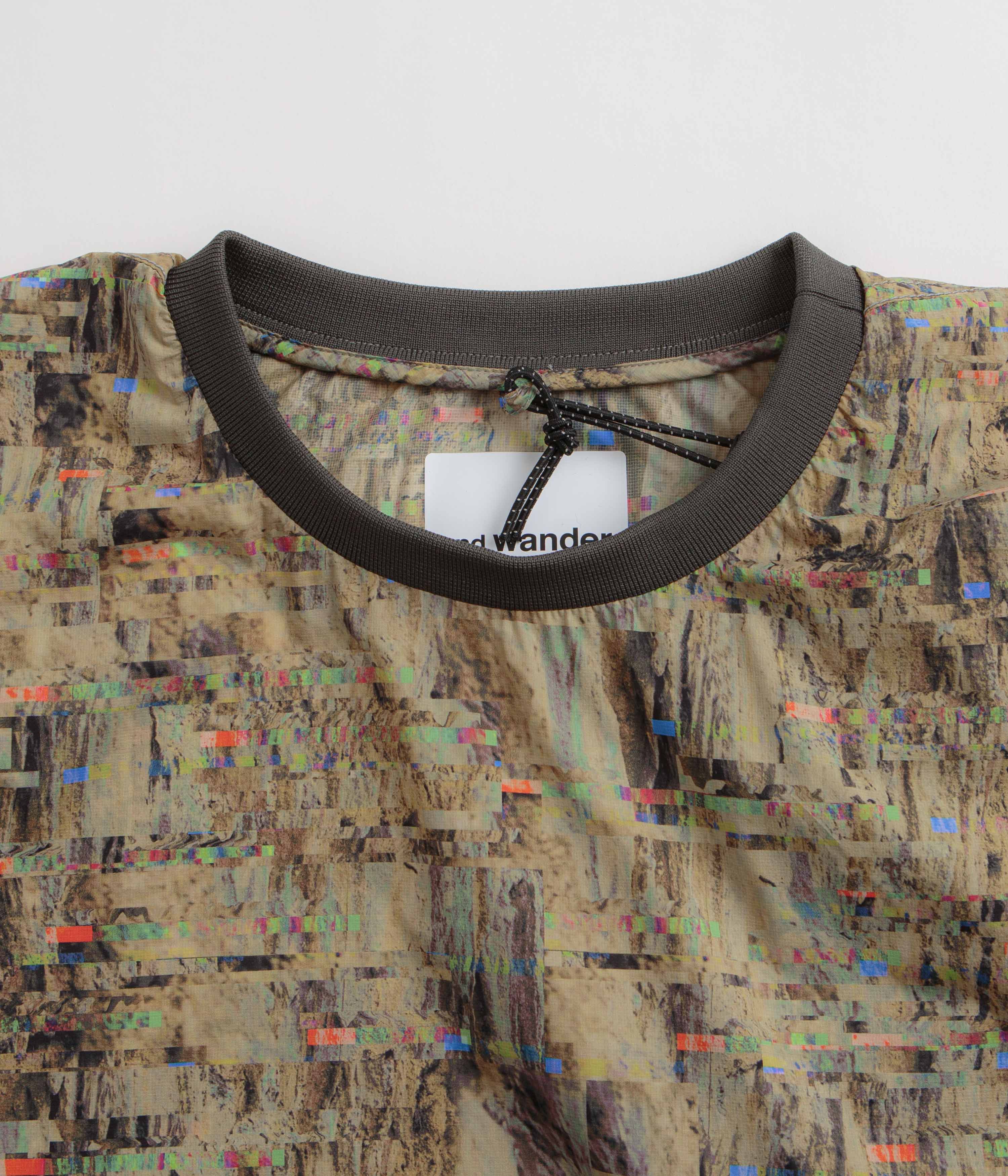 and wander Pertex Printed Wind T-Shirt - Beige - Image 2
