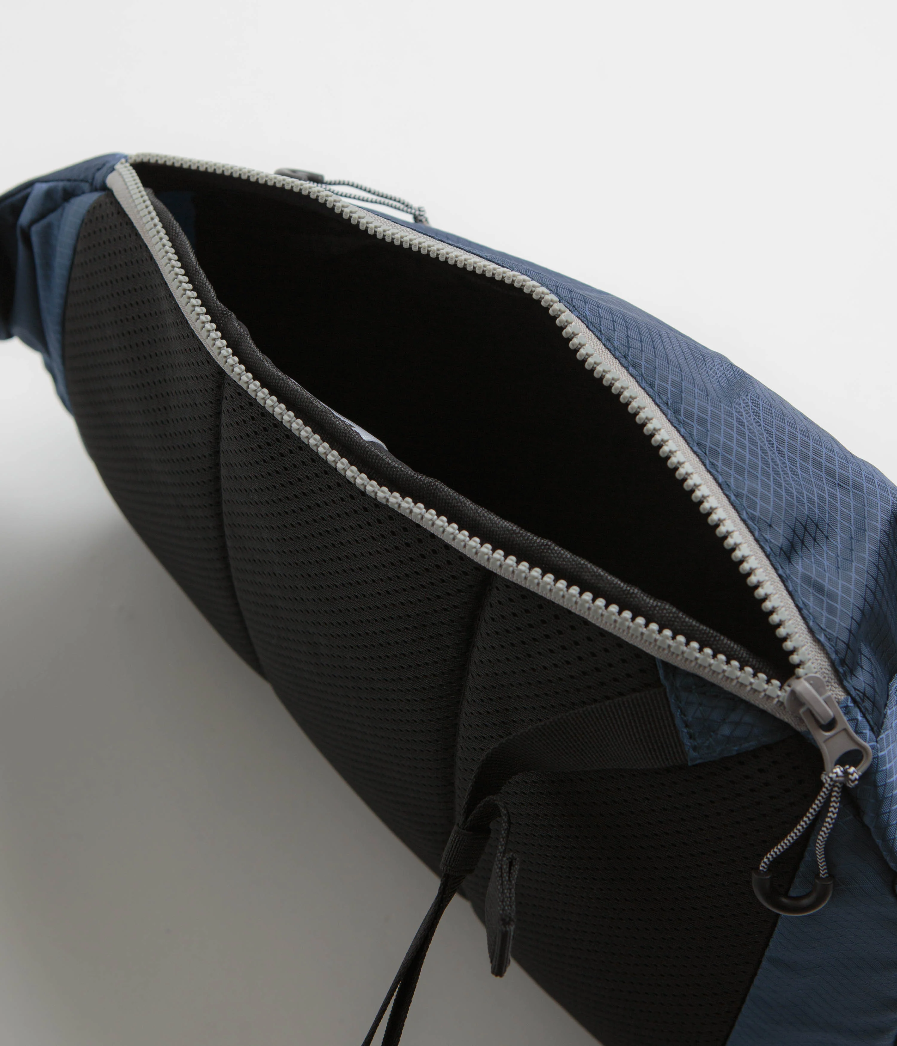 Butter Goods Express Shoulder Bag - Navy - Image 5