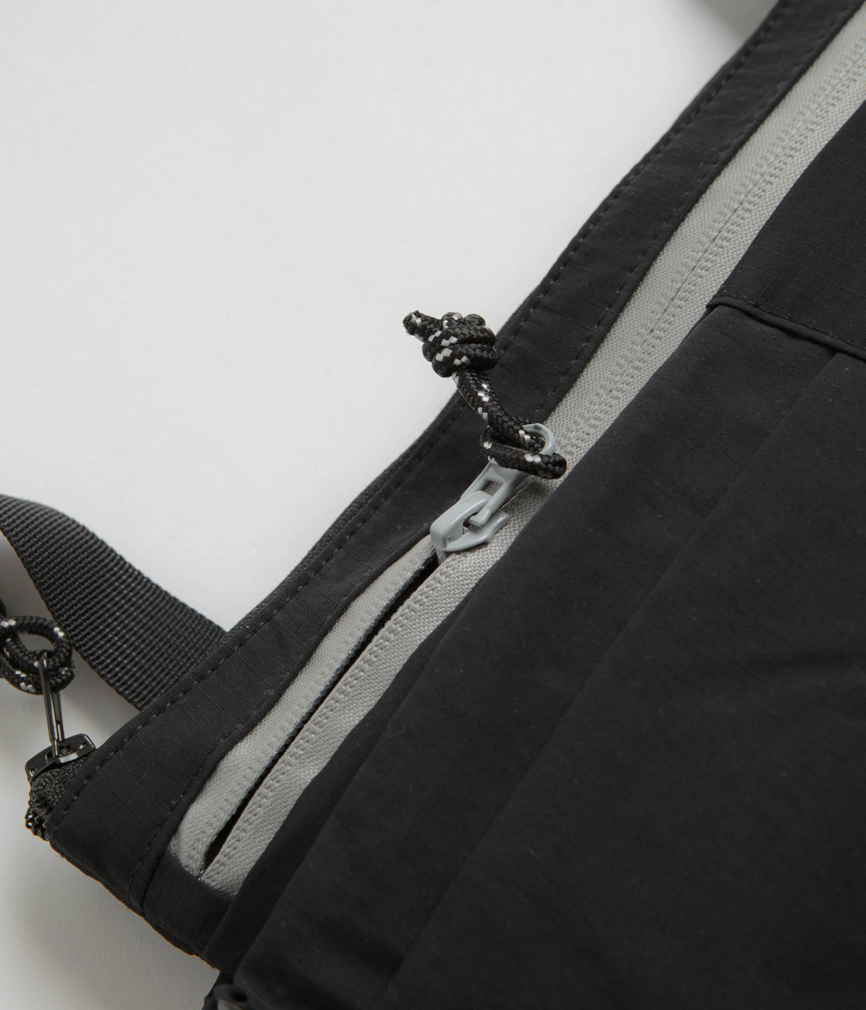Butter Goods Pace Side Bag - Black - Image 4