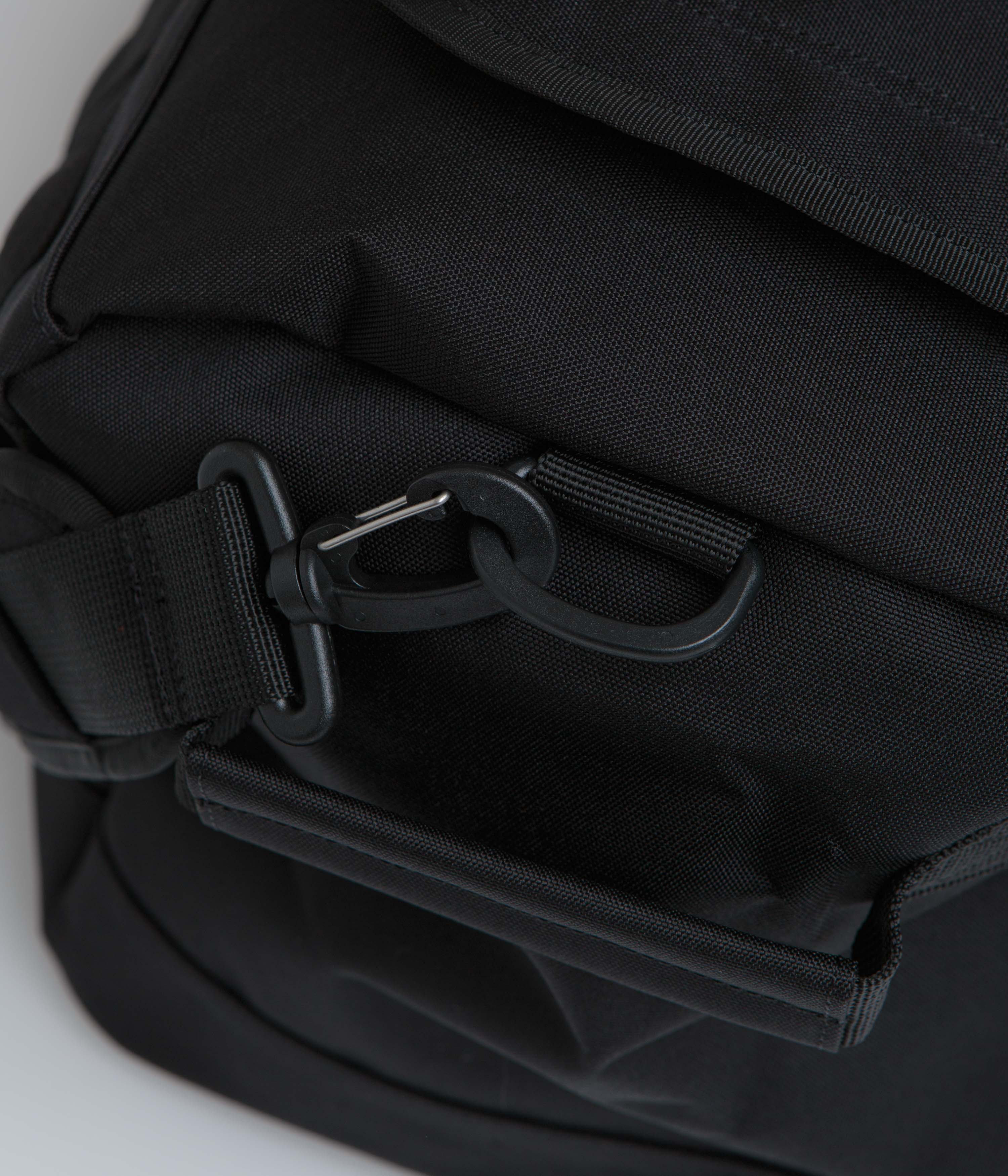 Carhartt Jack Duffle Bag - Black - Image 3