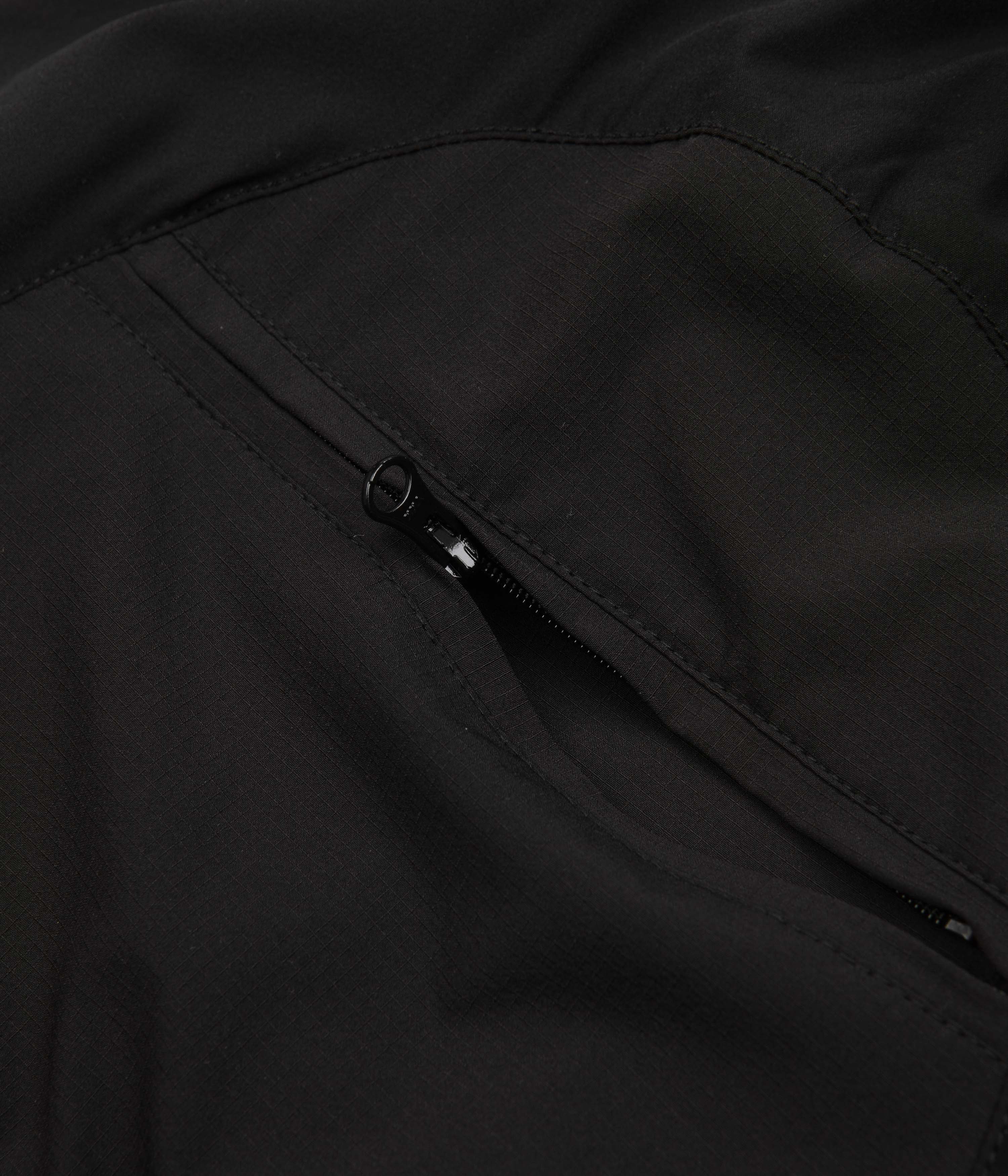 Carrier Goods Expedition Shorts - Black - Image 9