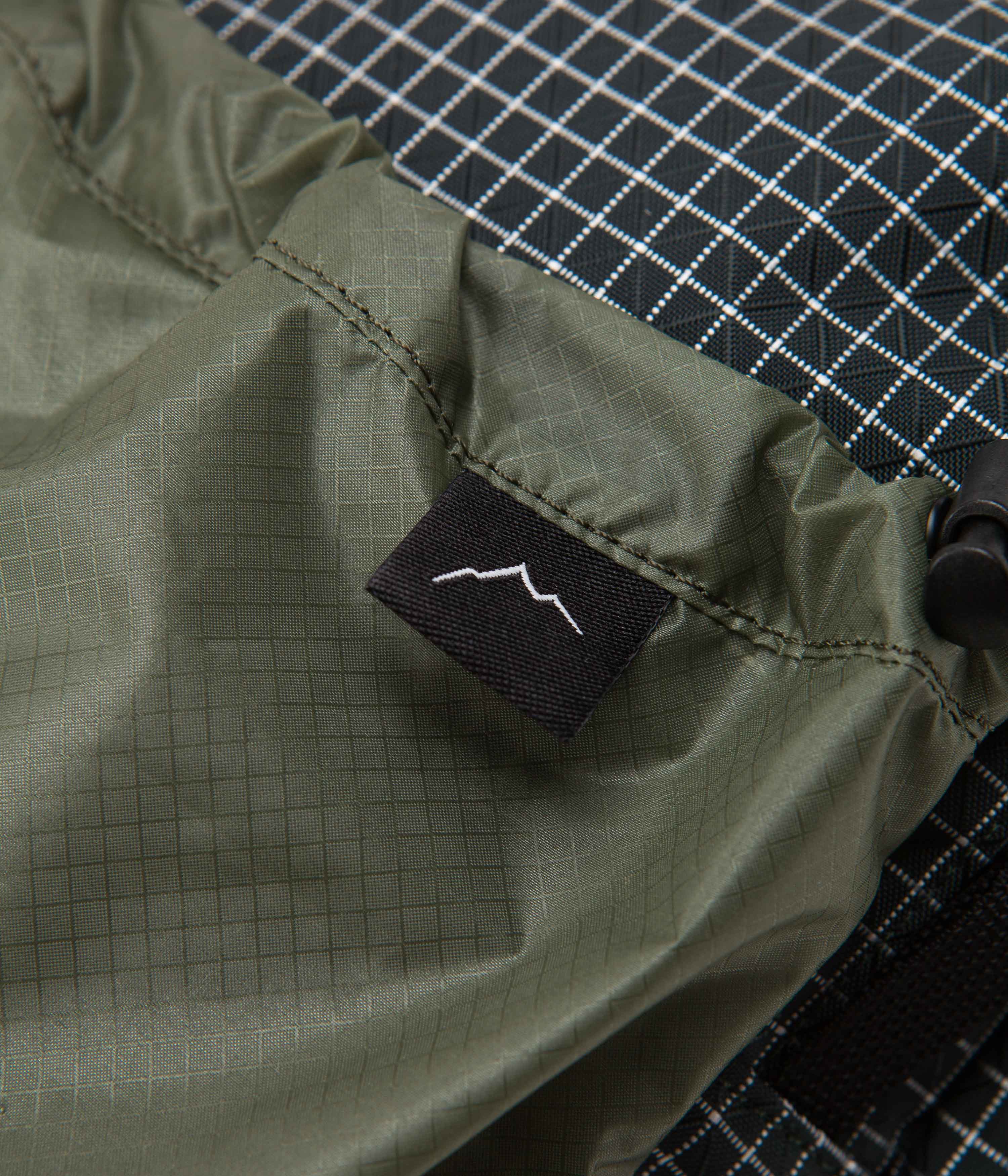 Cayl Seorak 6 Grid Bag - Dark Green - Image 2