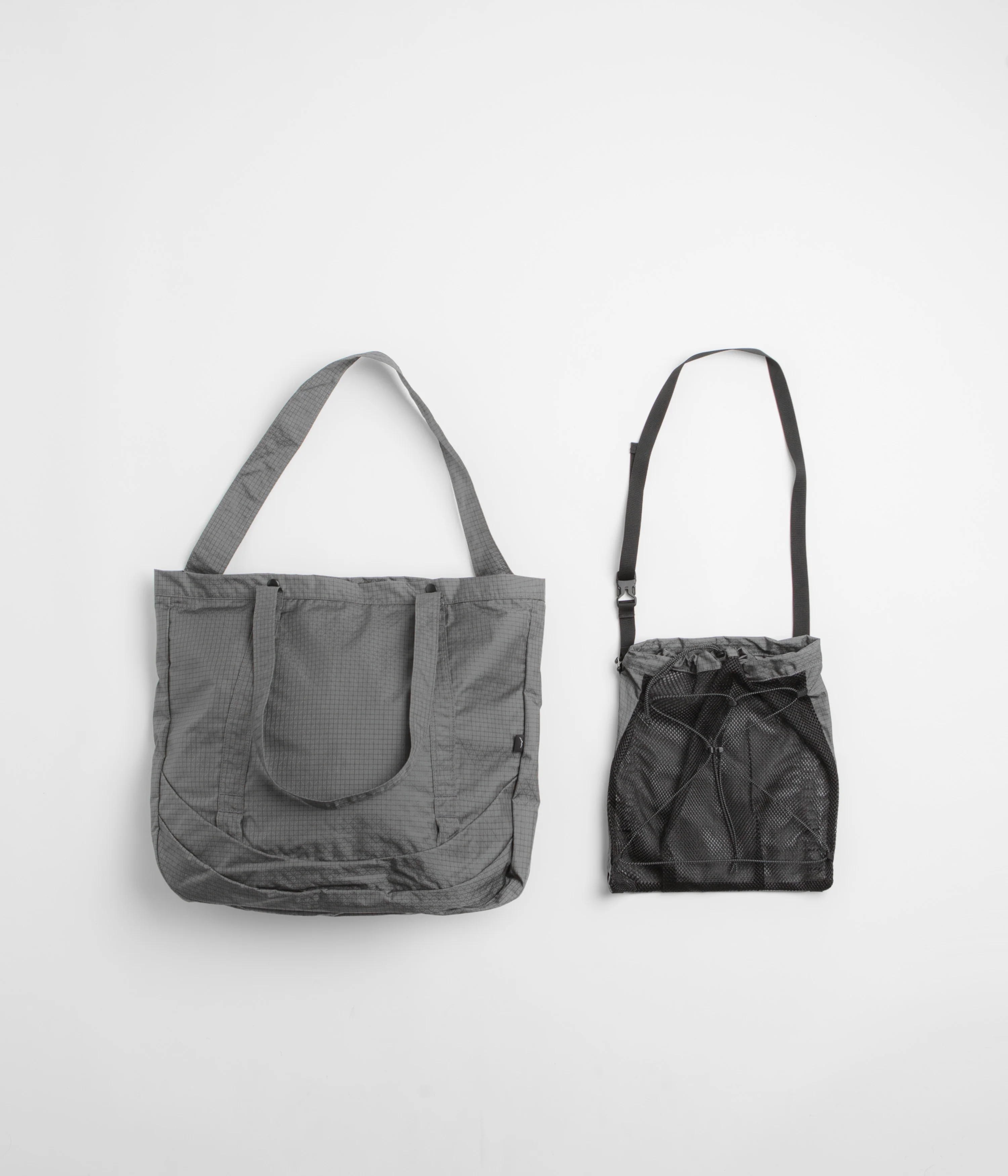 Cayl Trail B-Grid Tote Bag - Grey - Image 6