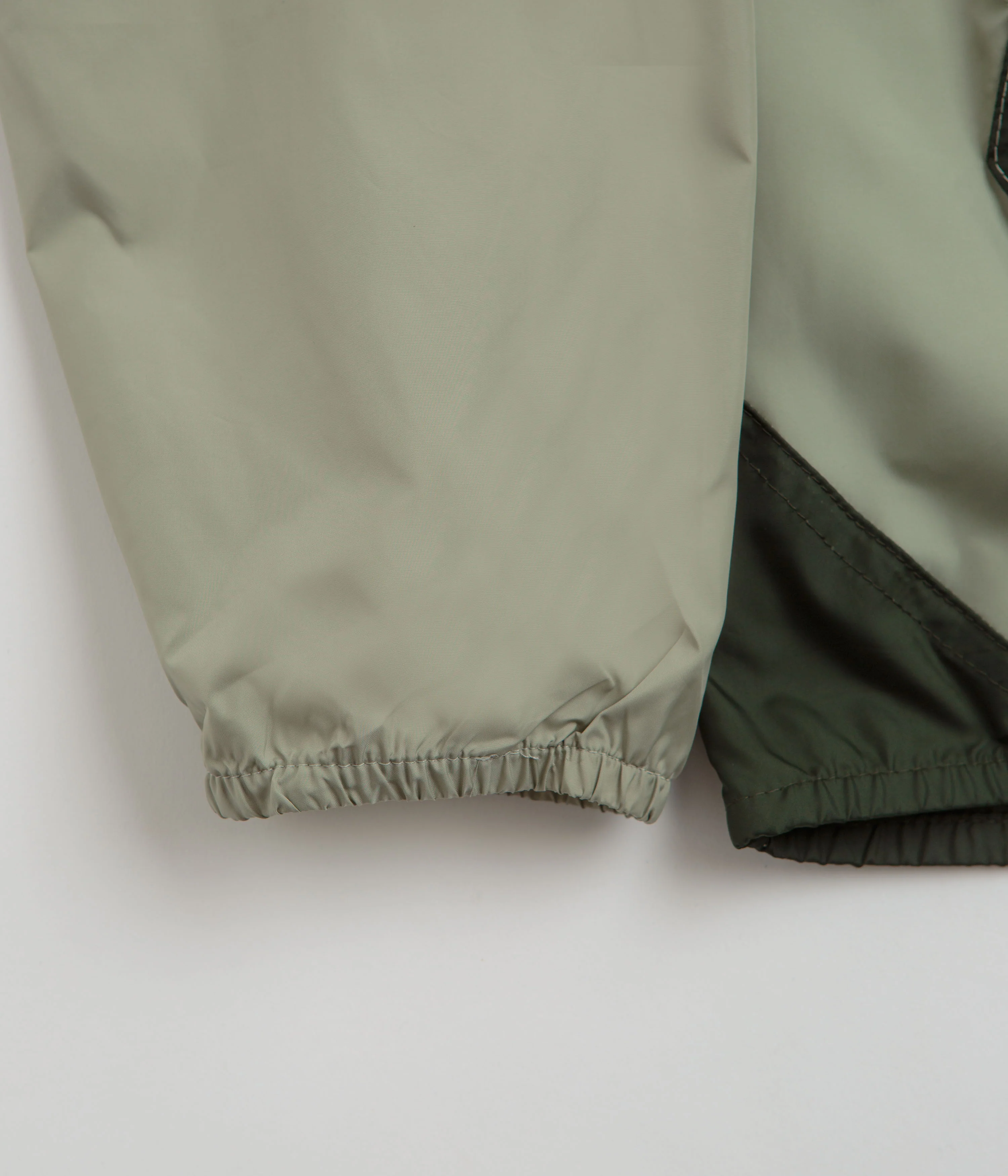 Columbia Challenger II Windbreaker Jacket - Safari / Greenscape - Image 2