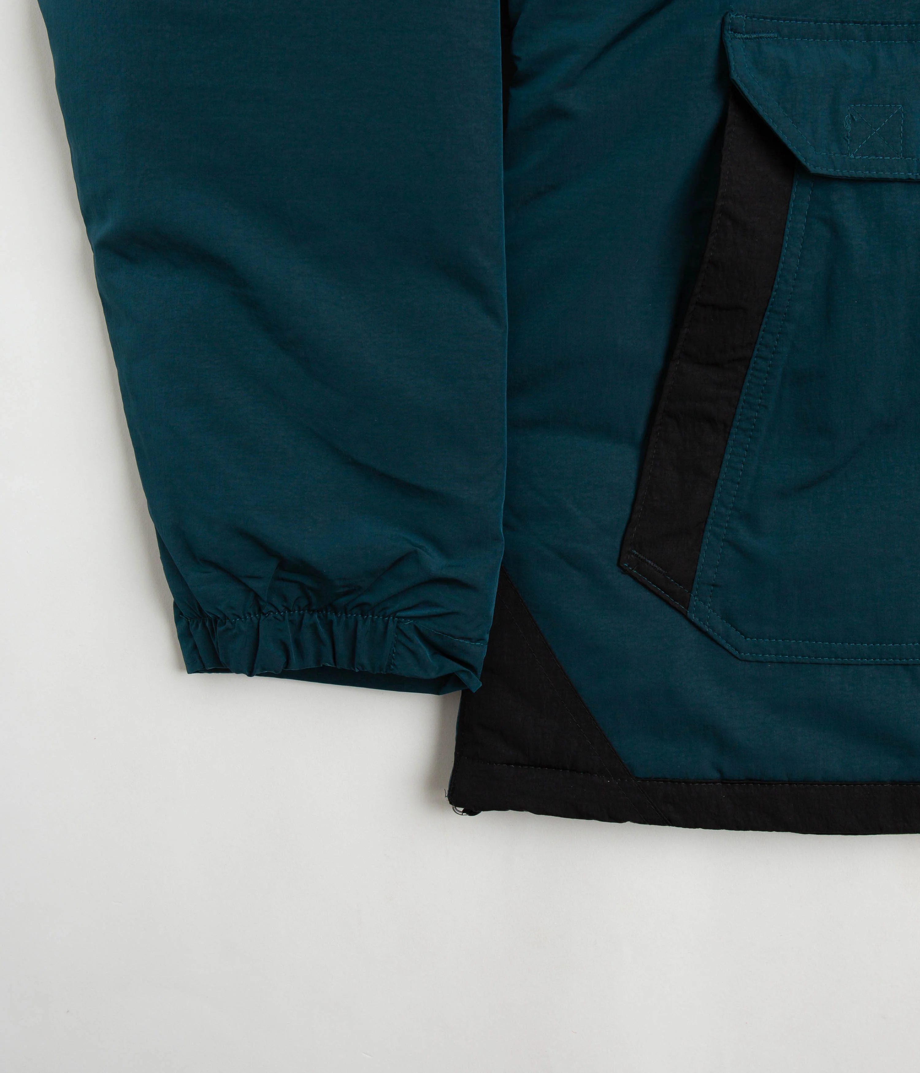 Columbia Challenger Remastered Pullover Jacket - Night Wave - Image 2