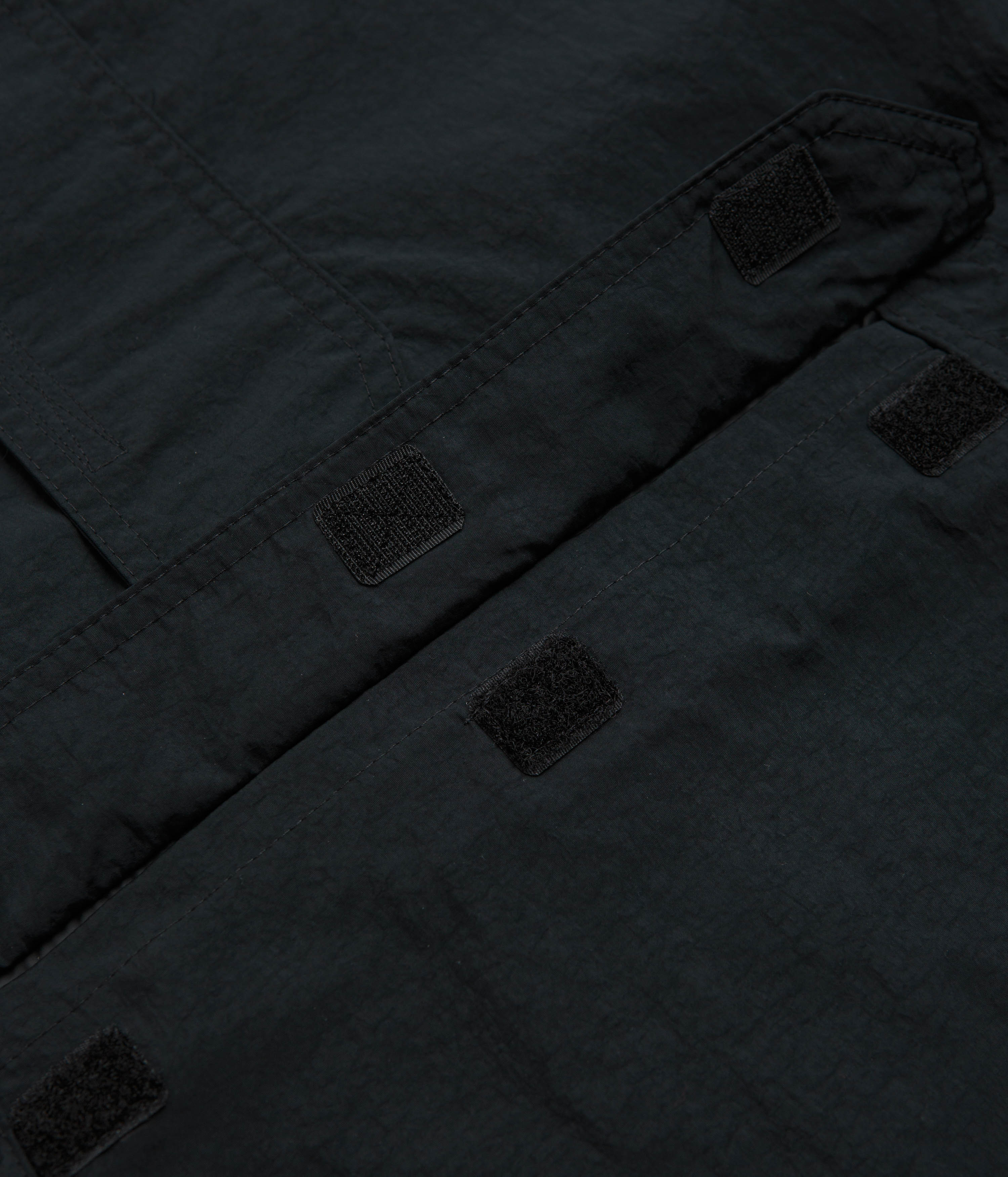 Columbia Challenger Windbreaker Anorak - Black - Image 8