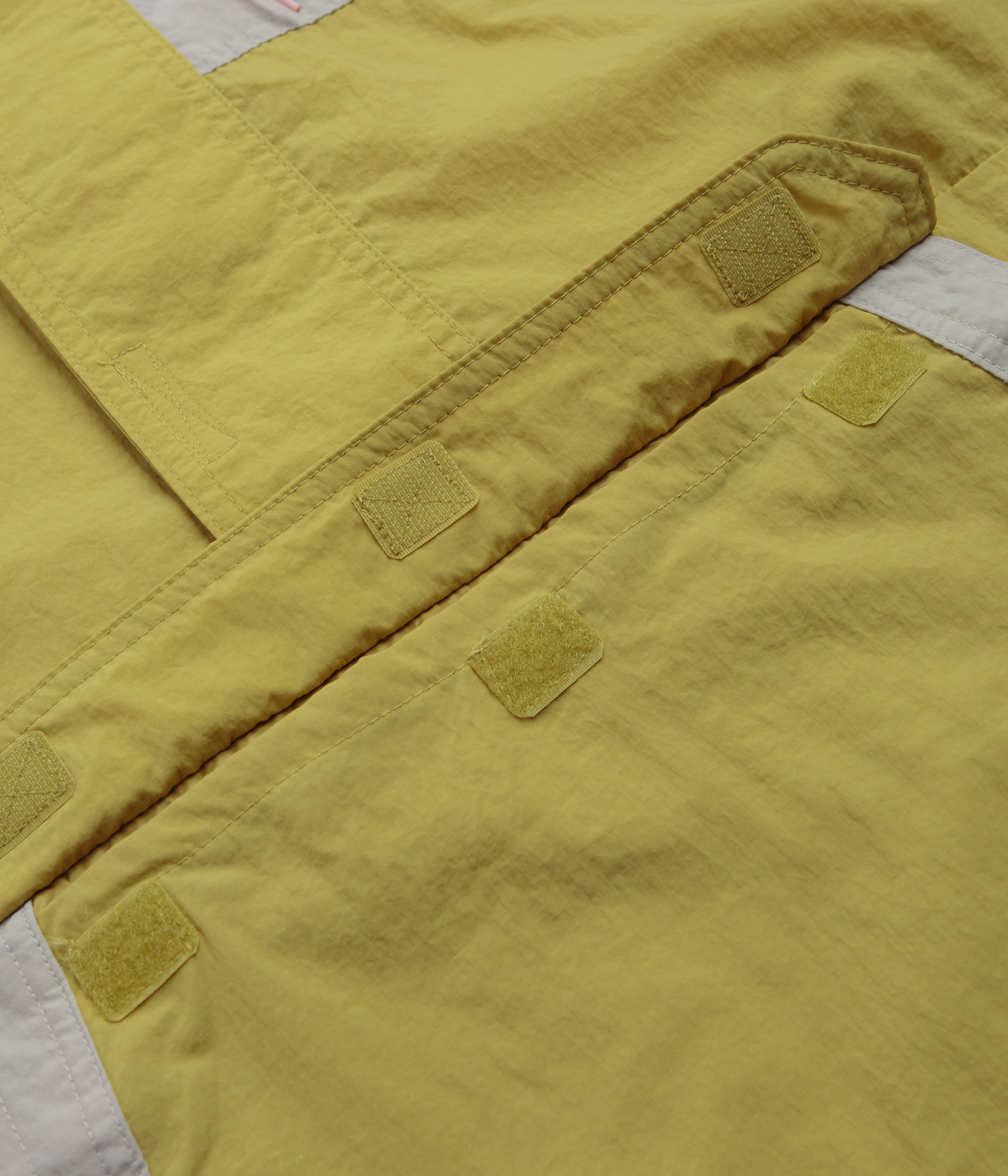Columbia Challenger Windbreaker Anorak - Peppercorn / Flint Grey - Image 8