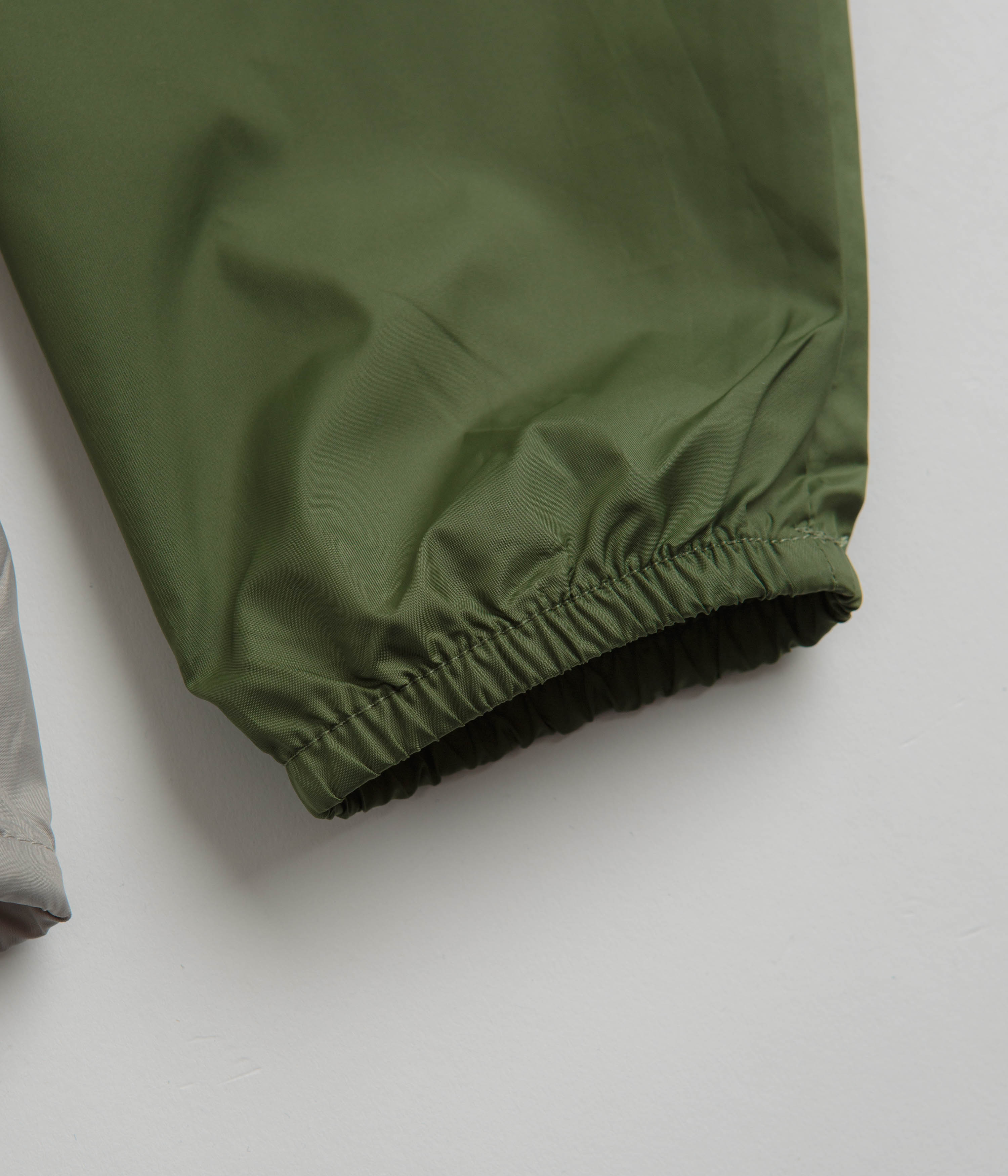 Columbia Challenger Windbreaker Jacket - Canteen / Flint Grey - Image 5