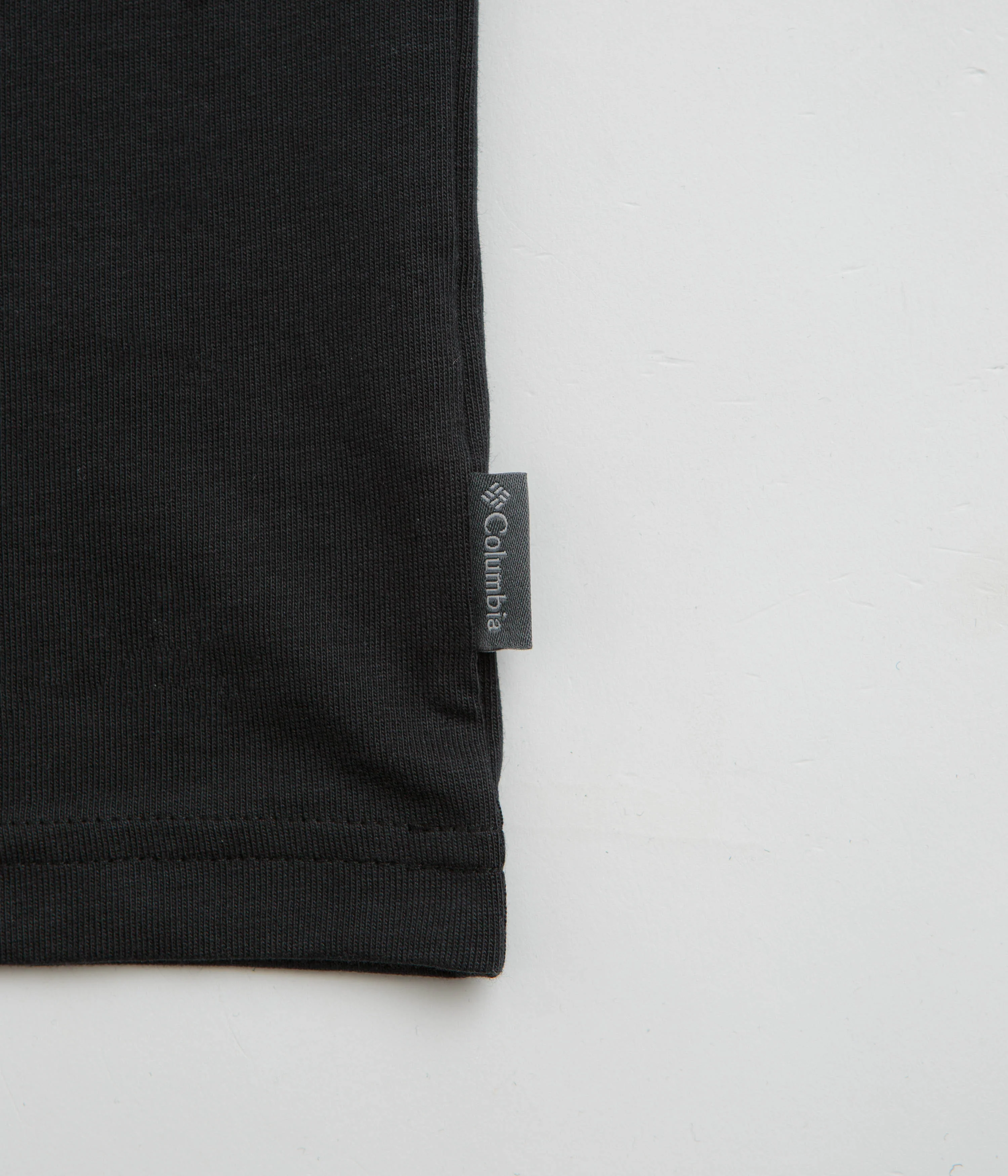 Columbia Explorers Canyon Back T-Shirt - Black / Torn Moonscape - Image 6