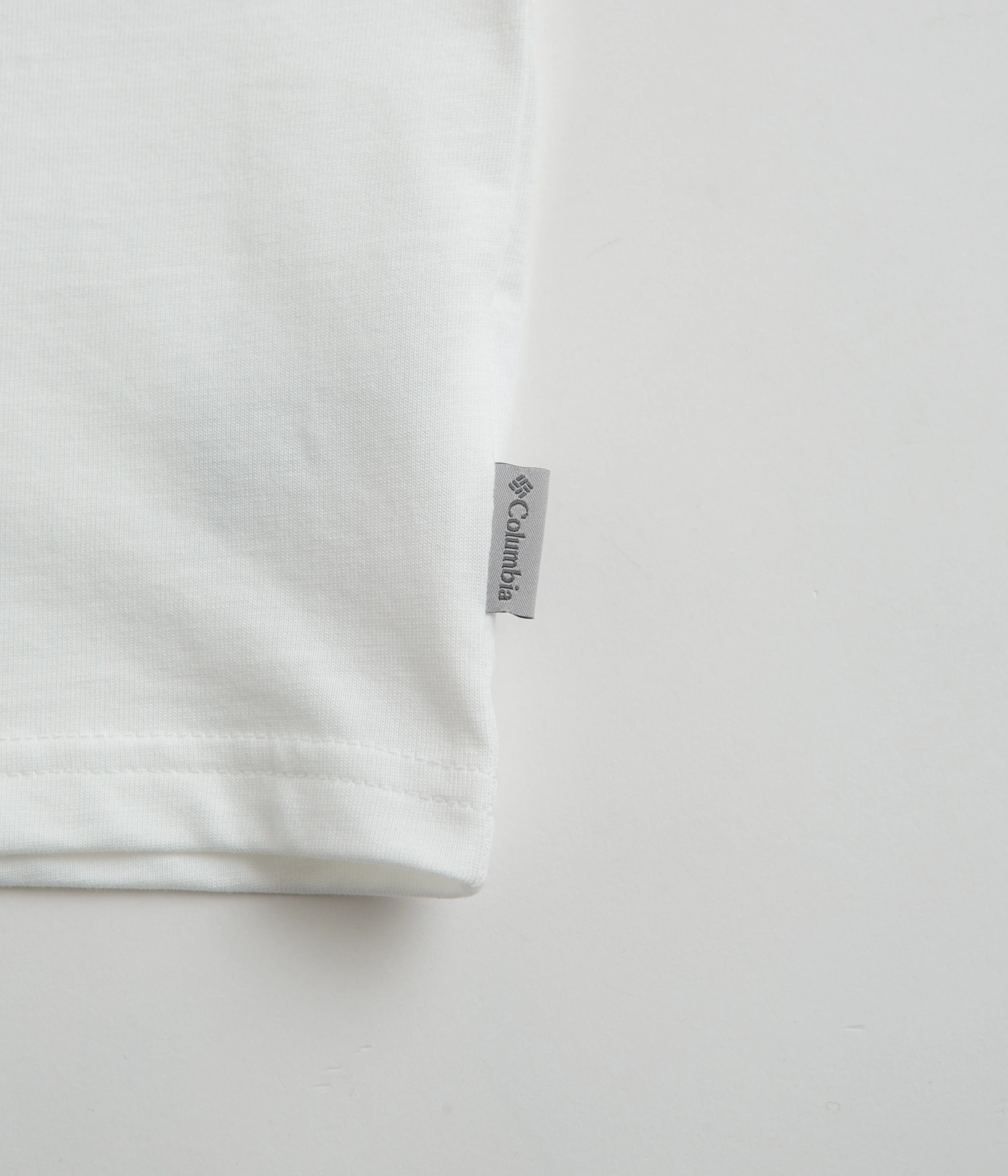 Columbia Explorers Canyon Back T-Shirt - White / Heritage Hills - Image 4