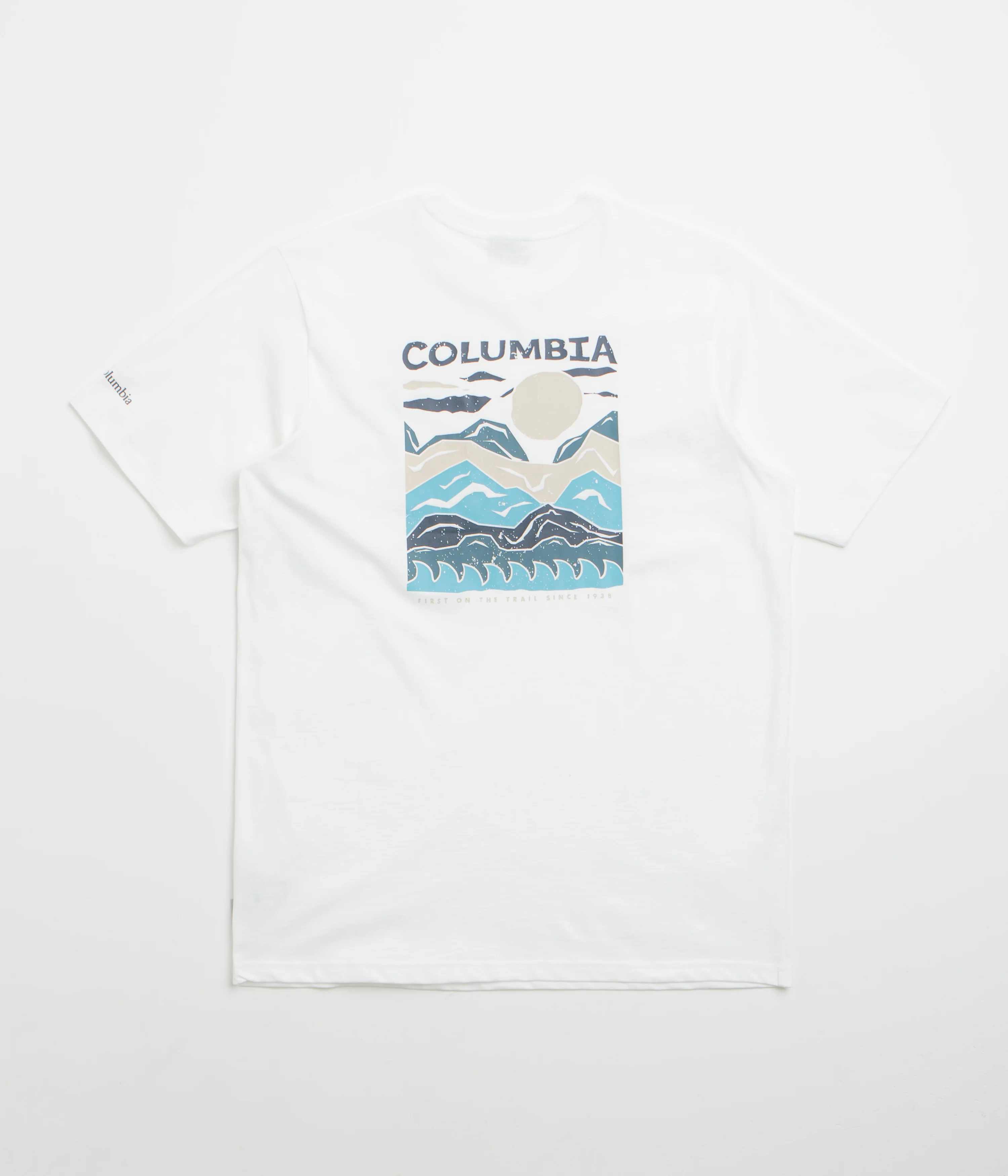 Columbia Explorers Canyon Back T-Shirt - White / Peaks and Waves