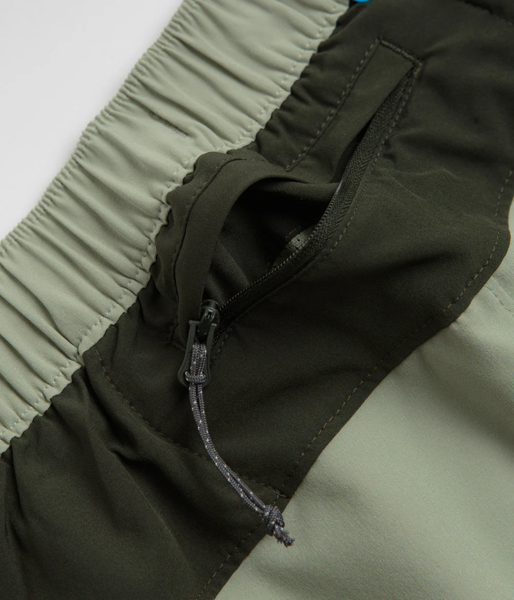 Columbia Hike Color Block Shorts - Safari / Greenscape - Image 8