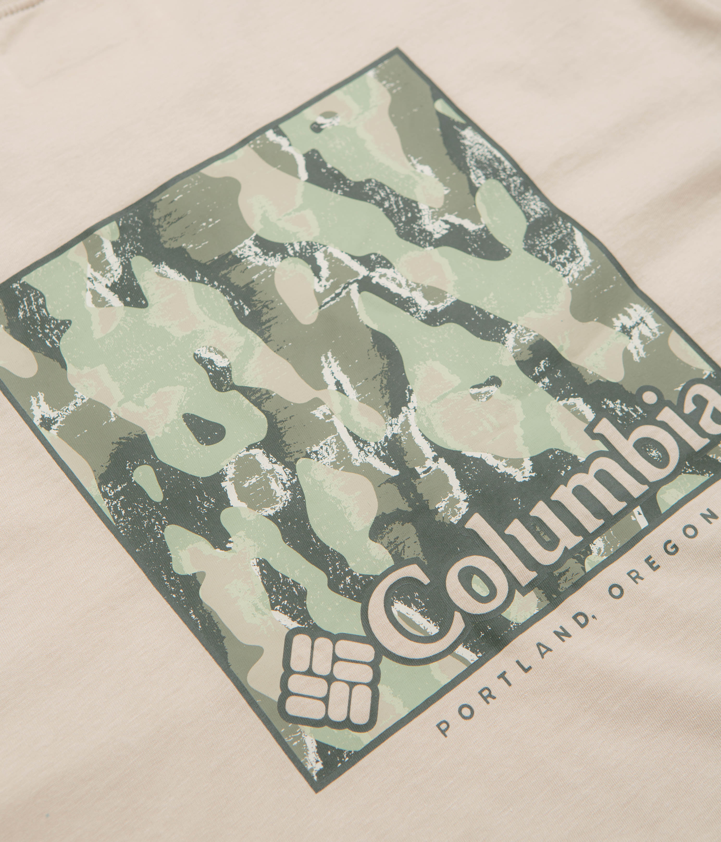 Columbia North Cascades T-Shirt - Dark Stone / Framed Treebark - Image 4