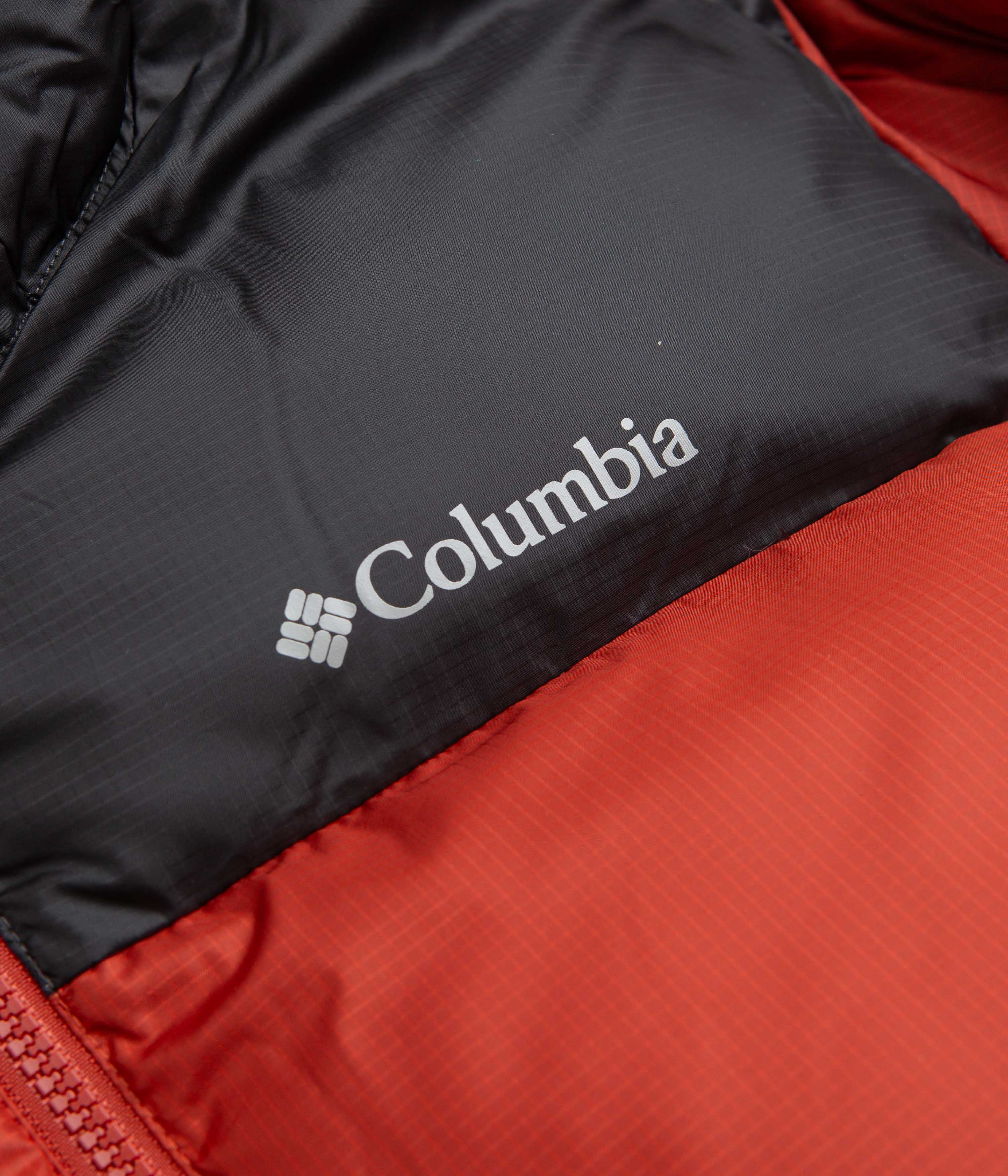 Columbia Puffect Hooded Jacket - Warp Red / Shark - Image 4