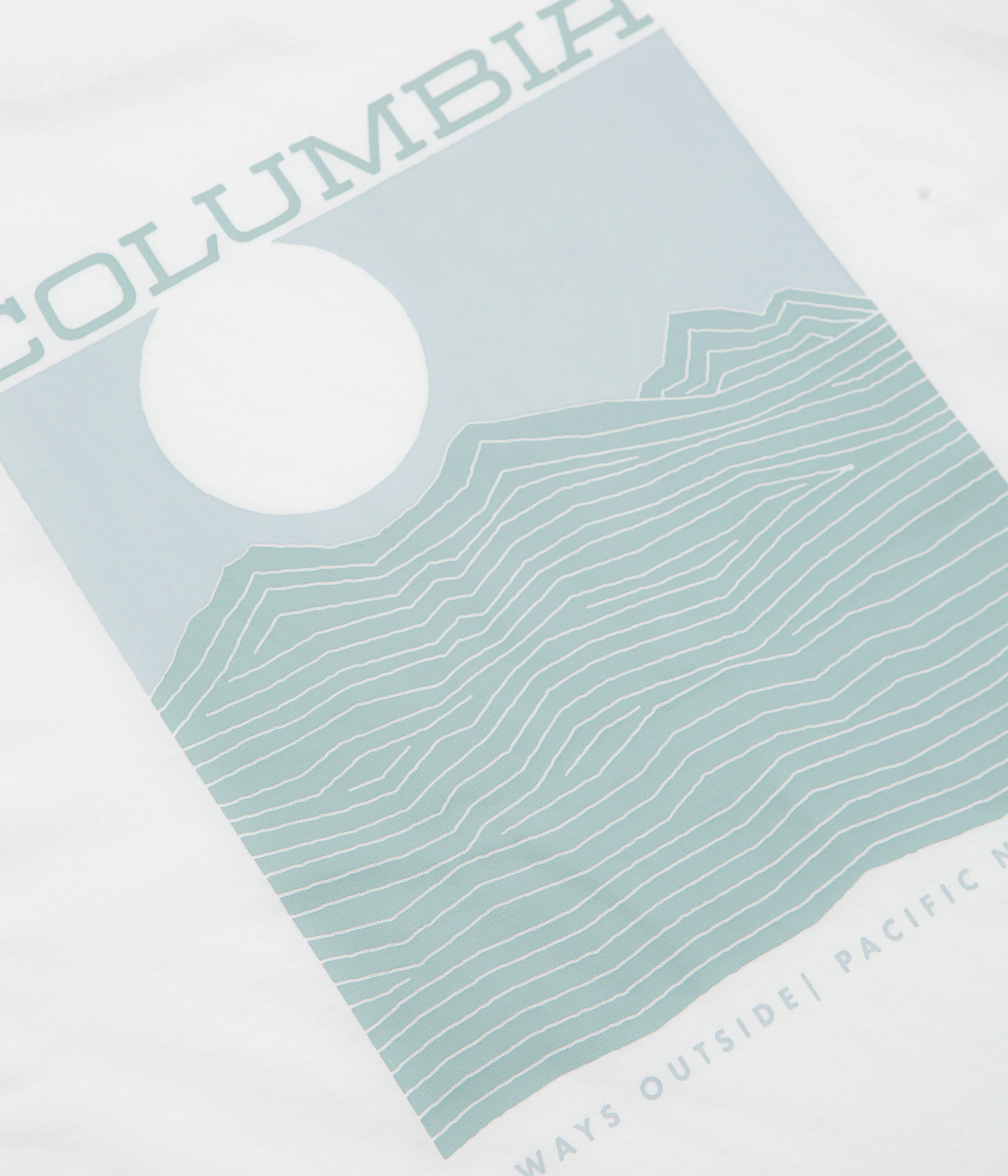 Columbia Rapid Ridge Back Graphic II T-Shirt - White / Framed Landscape - Image 4