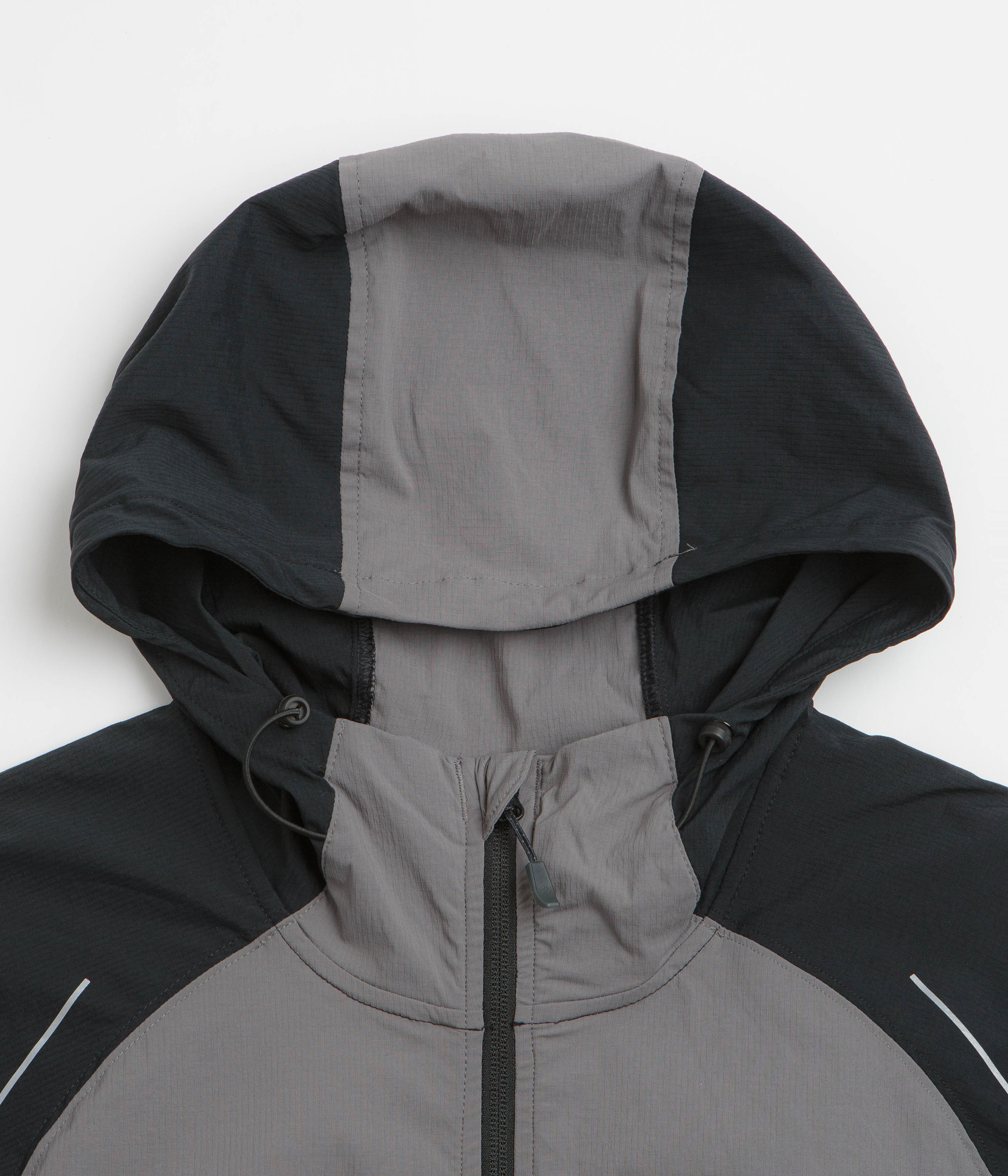 Columbia Tech II Wind Full Zip Jacket - Black / Columbia Grey - Image 4