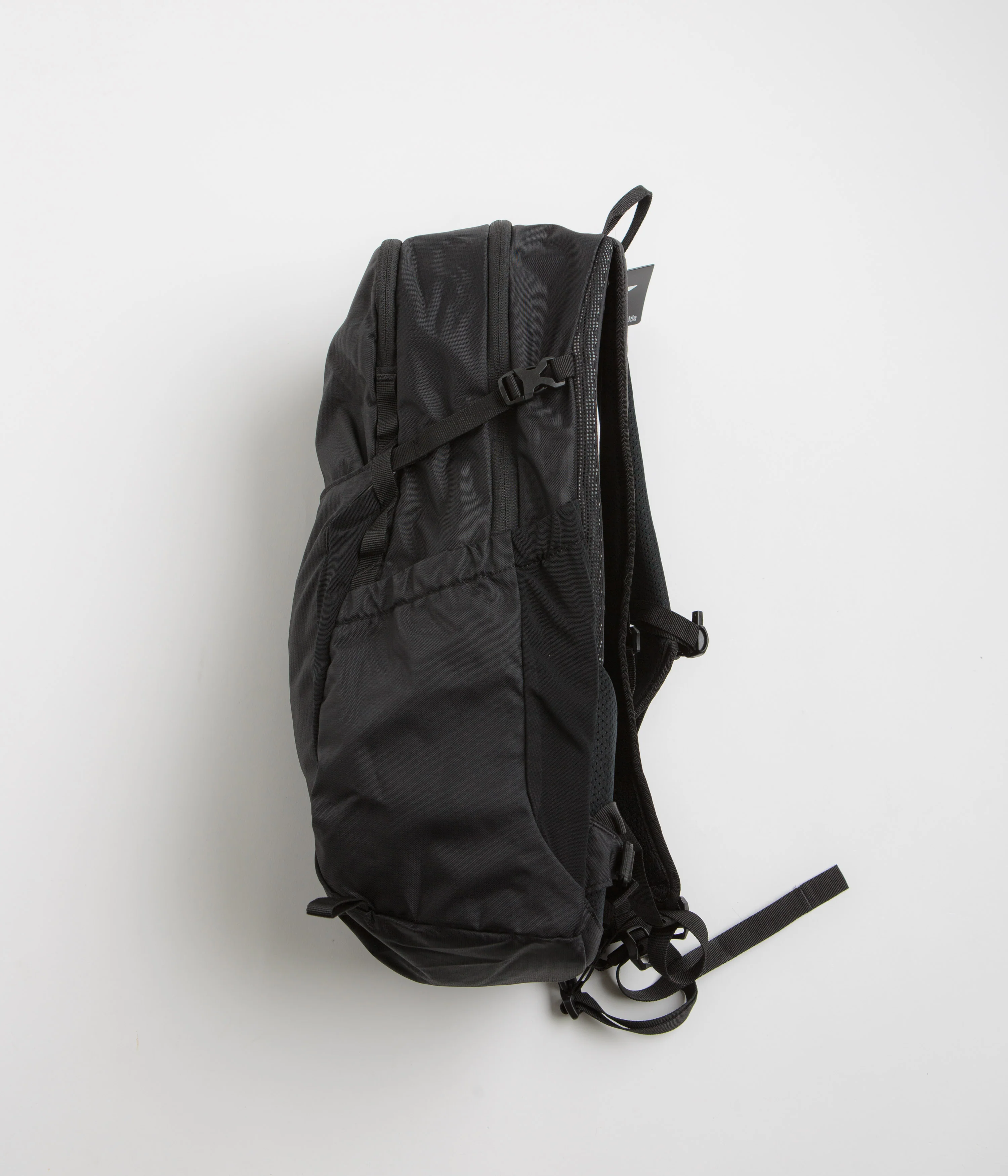 Columbia Triple Canyon 24L Backpack - Black - Image 2
