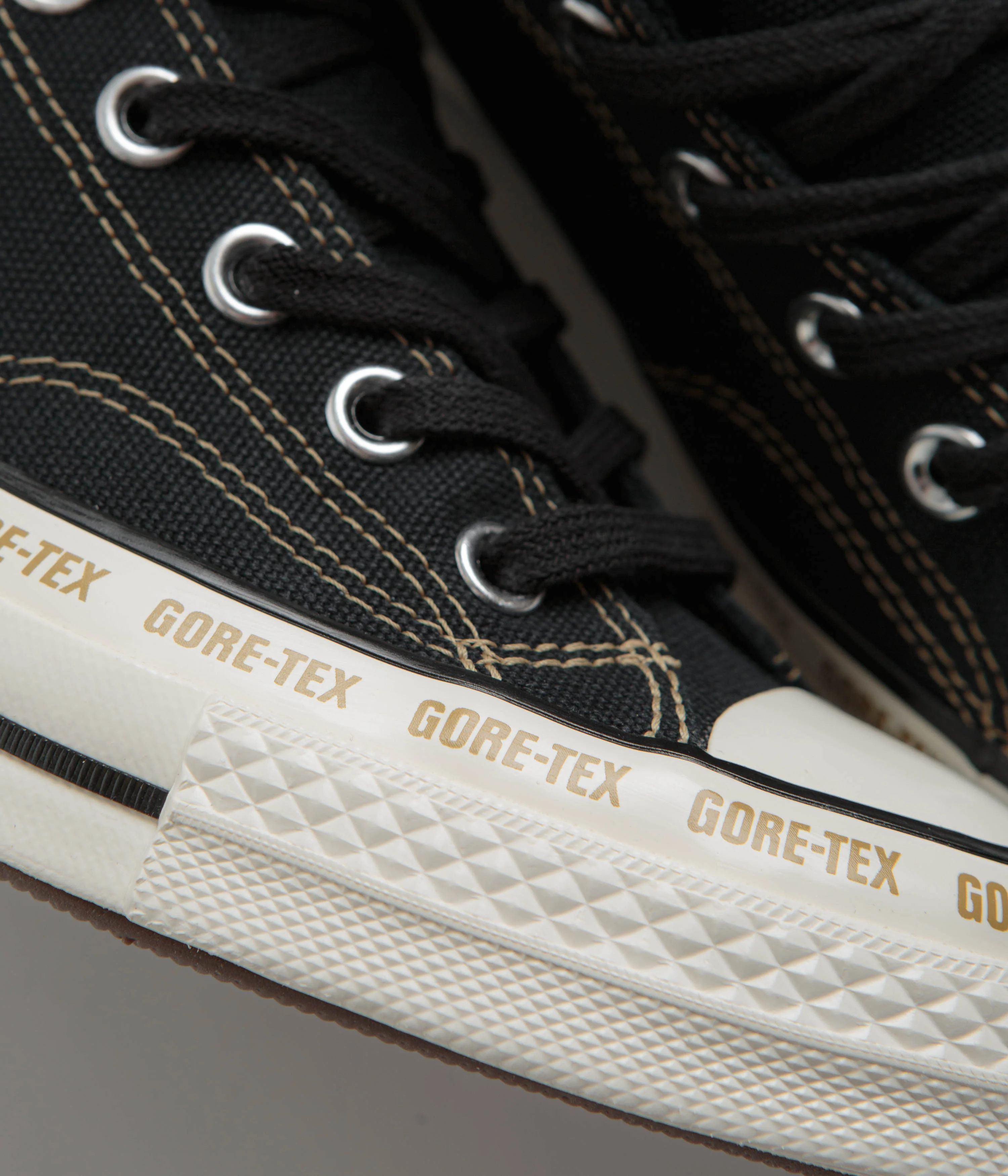Converse Chuck 70 Hi Gore-Tex Shoes - Black / Toadstool Tan / Egret - Image 6