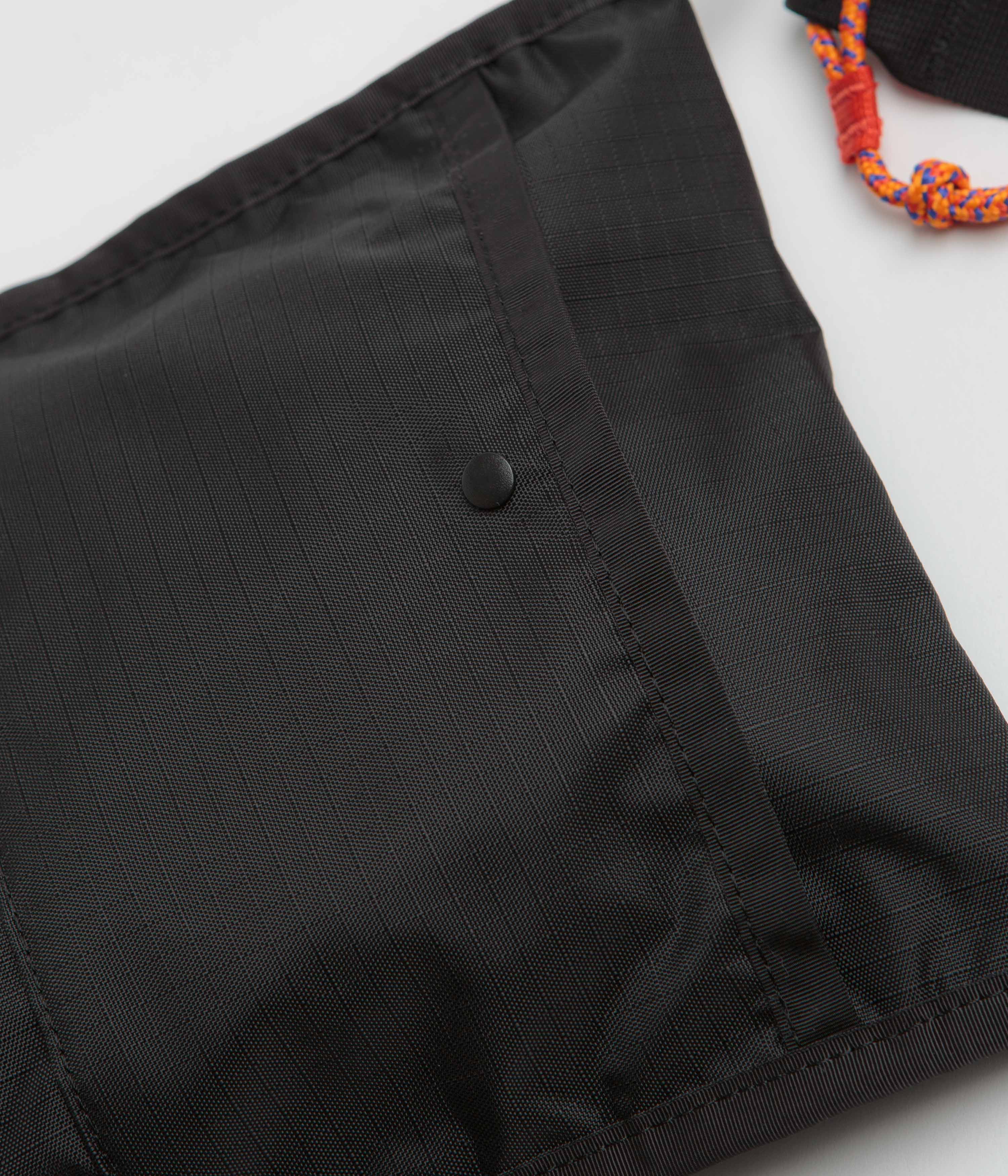 Cotopaxi Lista Cada Dia 2L Lightweight Crossbody Bag - Black - Image 3