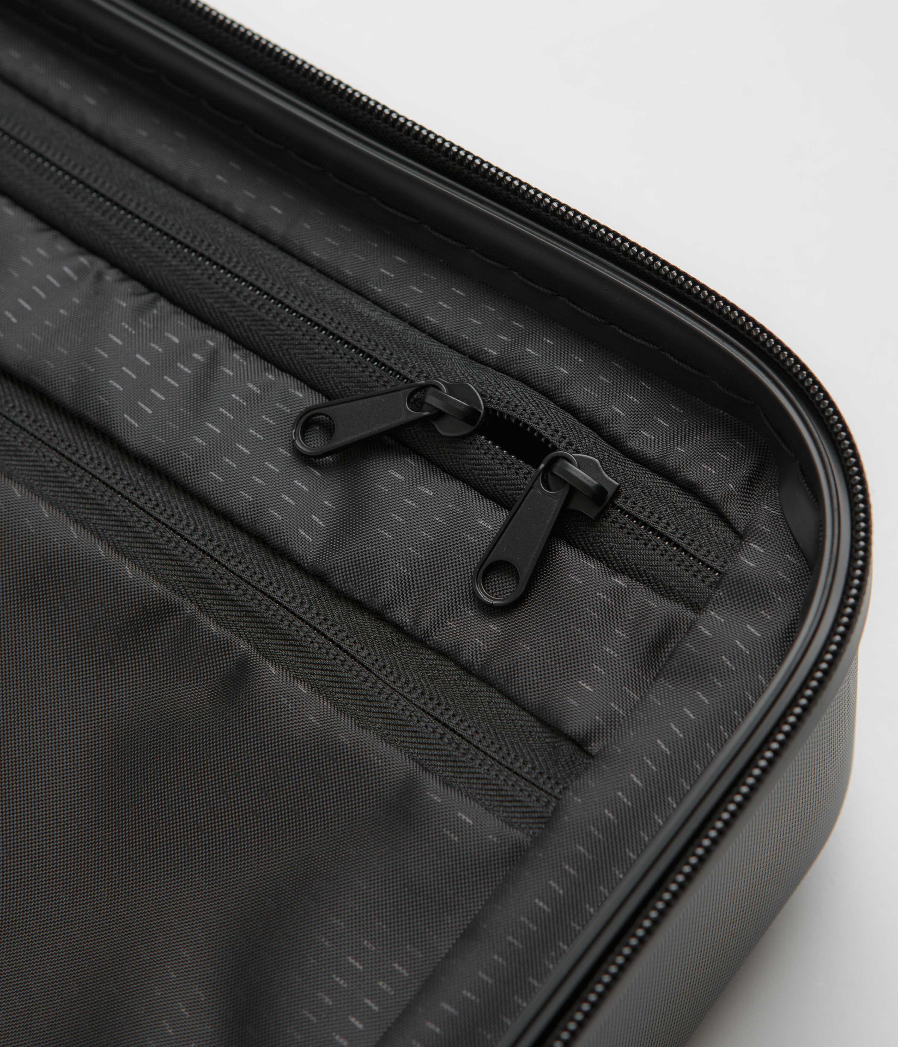 D_b_ Ramverk Carry-On - Black Out - Image 12