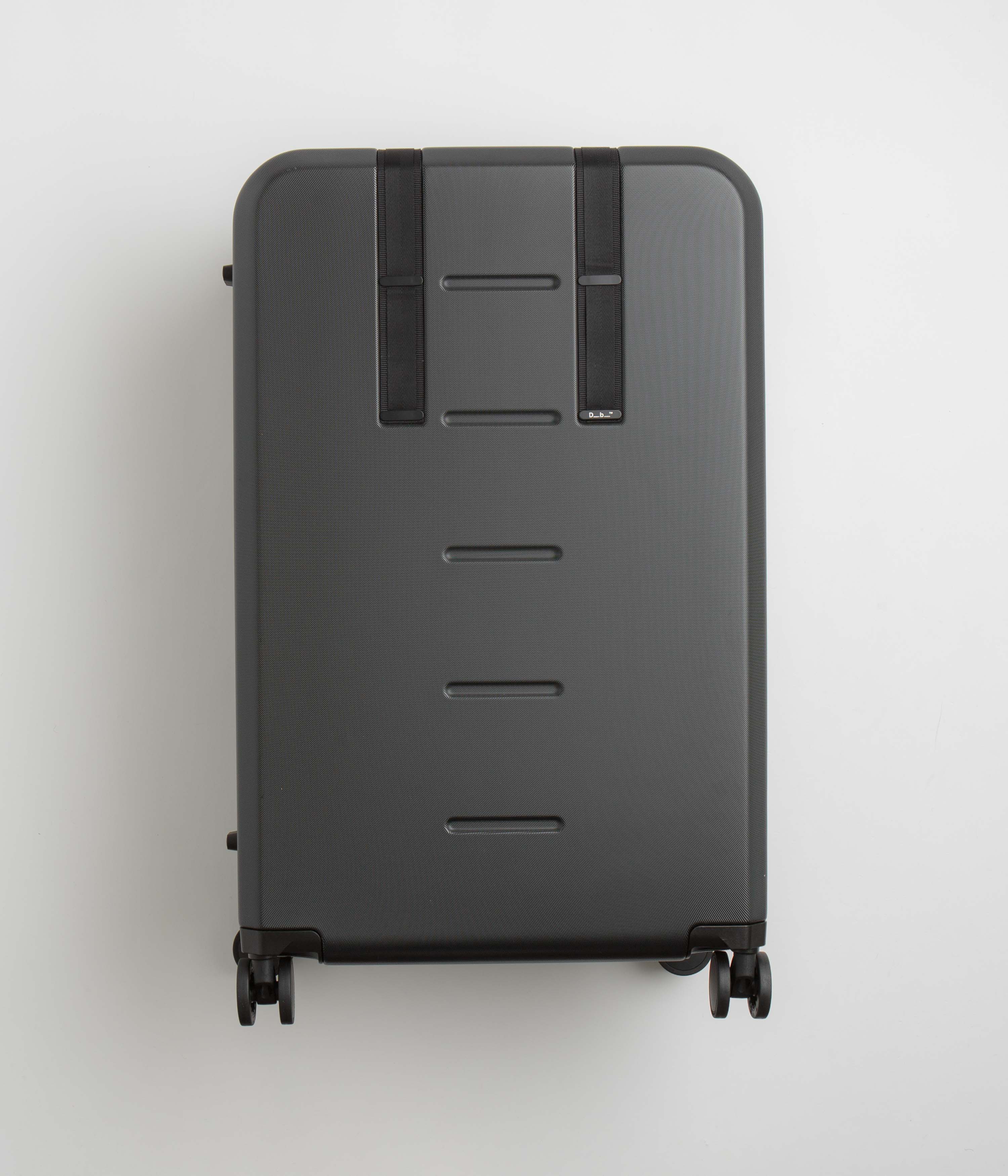 D_b_ Ramverk Large Check-In Luggage - Black Out - Image 3