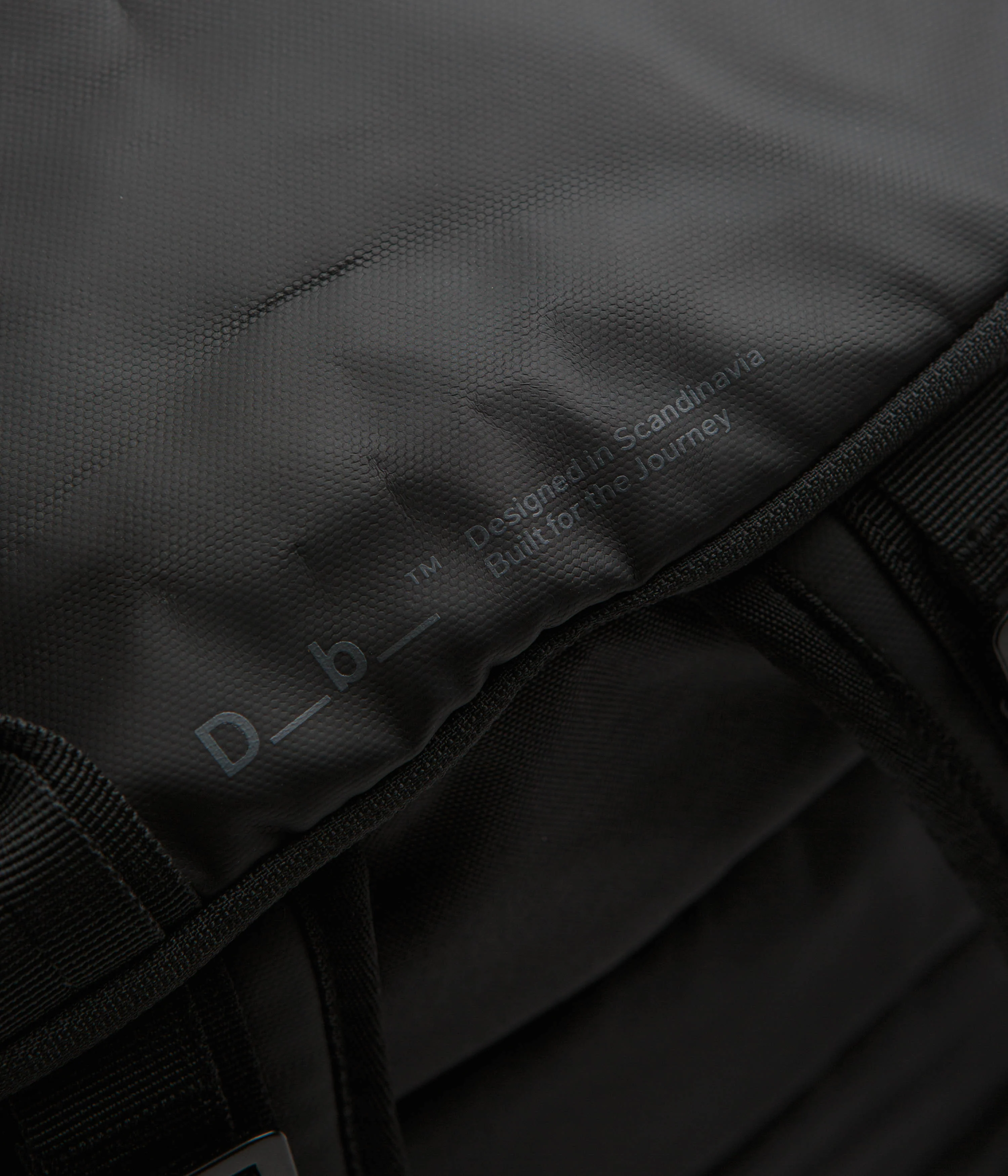D_b_ Roamer 25L Duffel Pack - Black Out - Image 5
