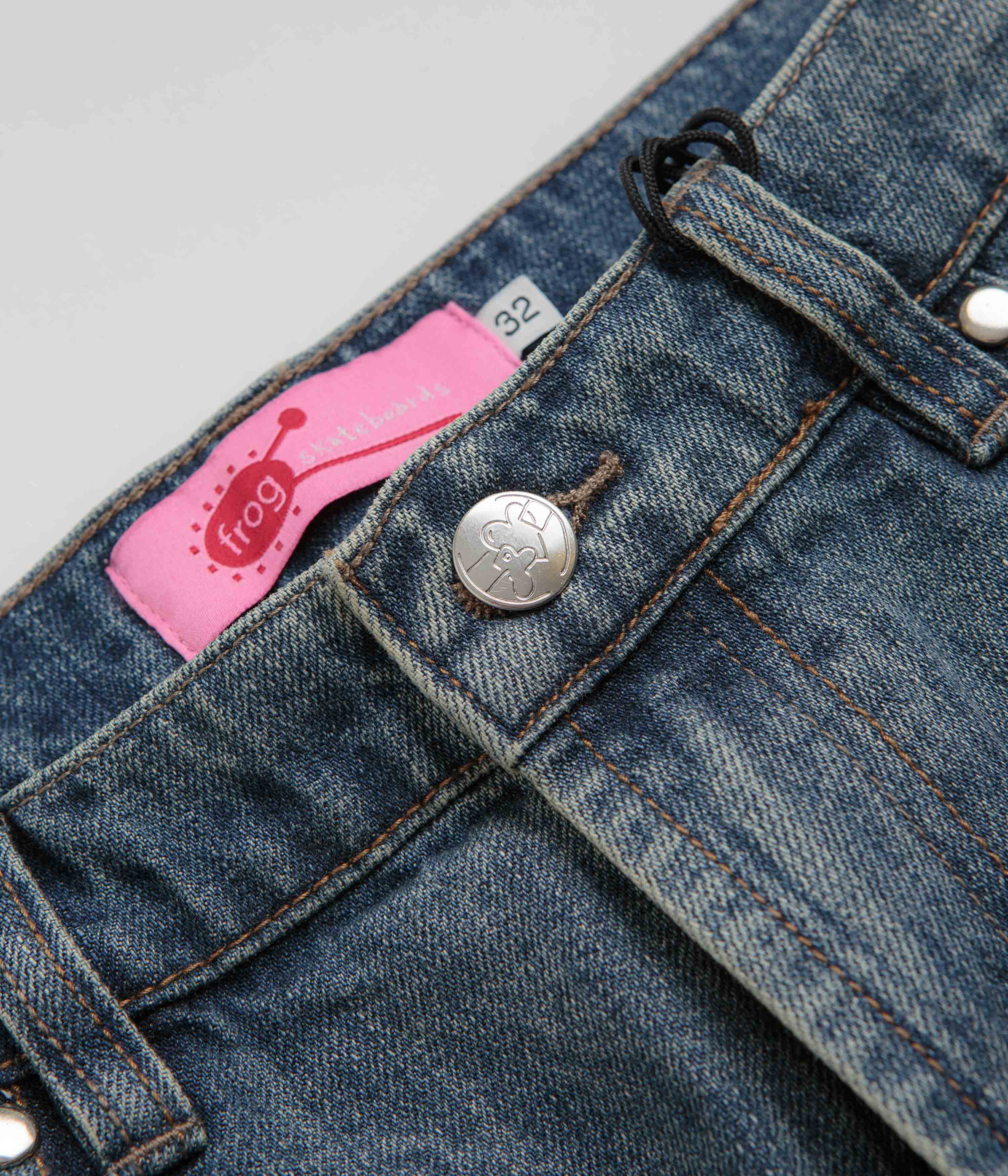 Frog Relaxed Fit Bootcut Jeans - Indigo - Image 8