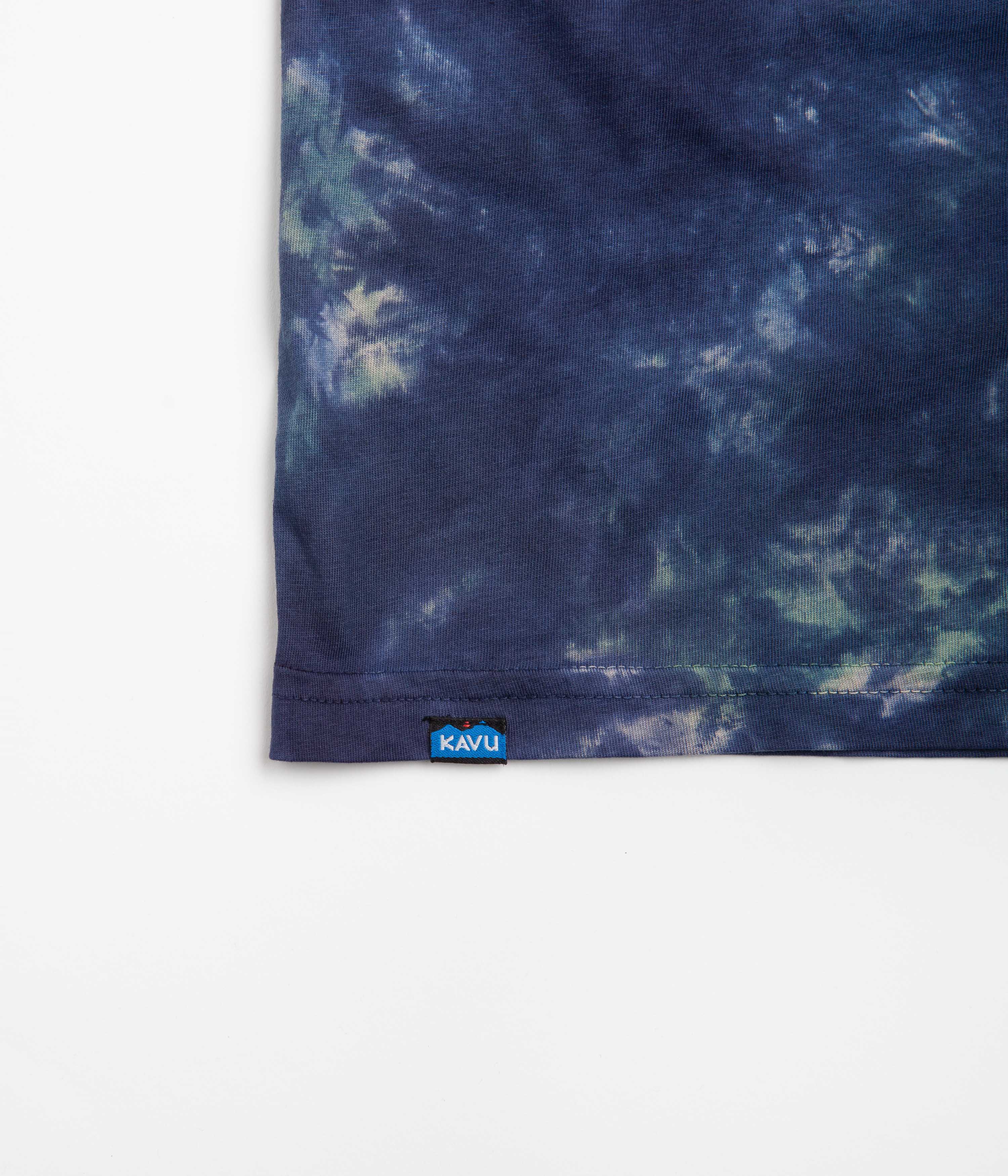 Kavu Klear Above Etch Art T-Shirt - Stormy Seas - Image 3