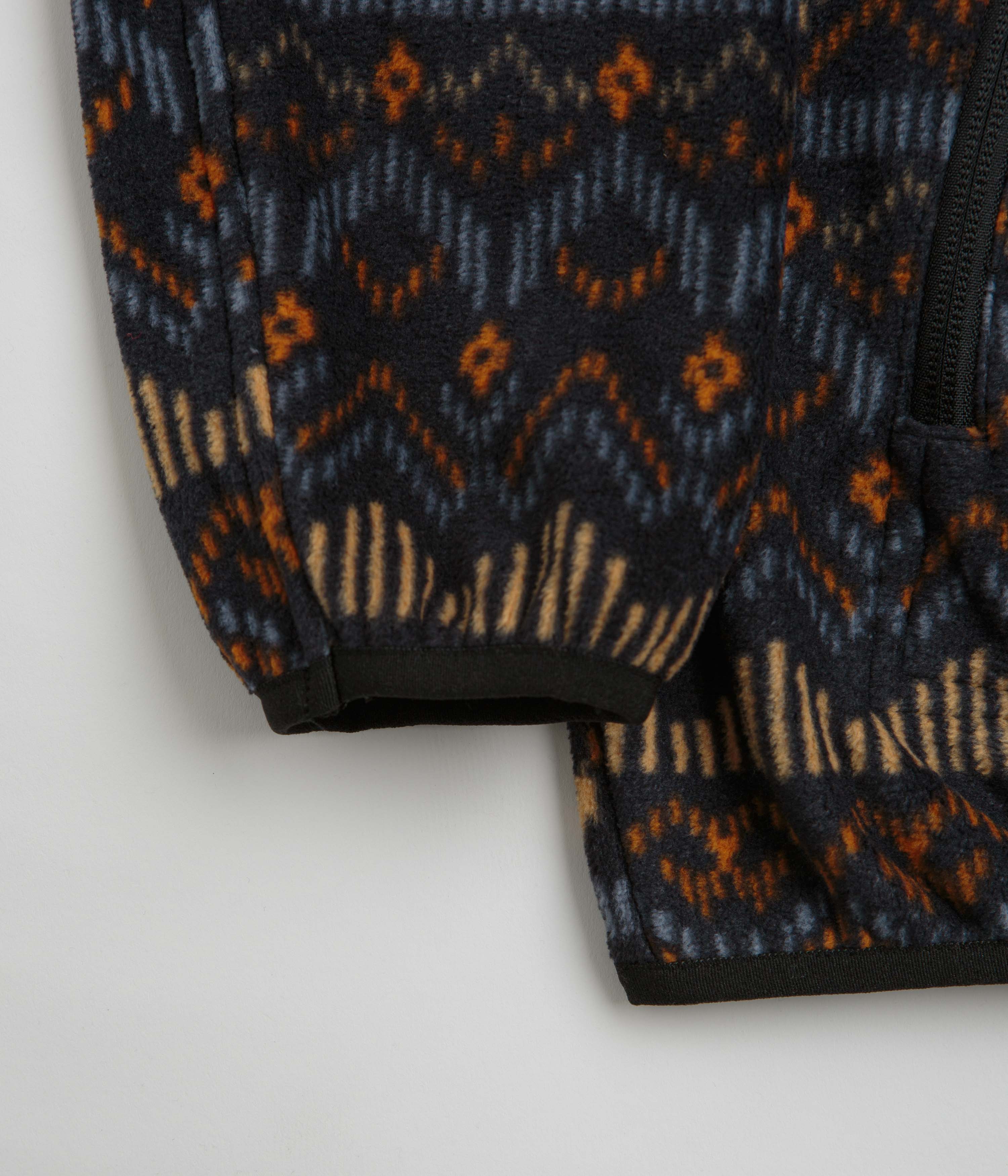 Kavu Womens Cavanaugh Fleece - Chalet Holiday - Image 5