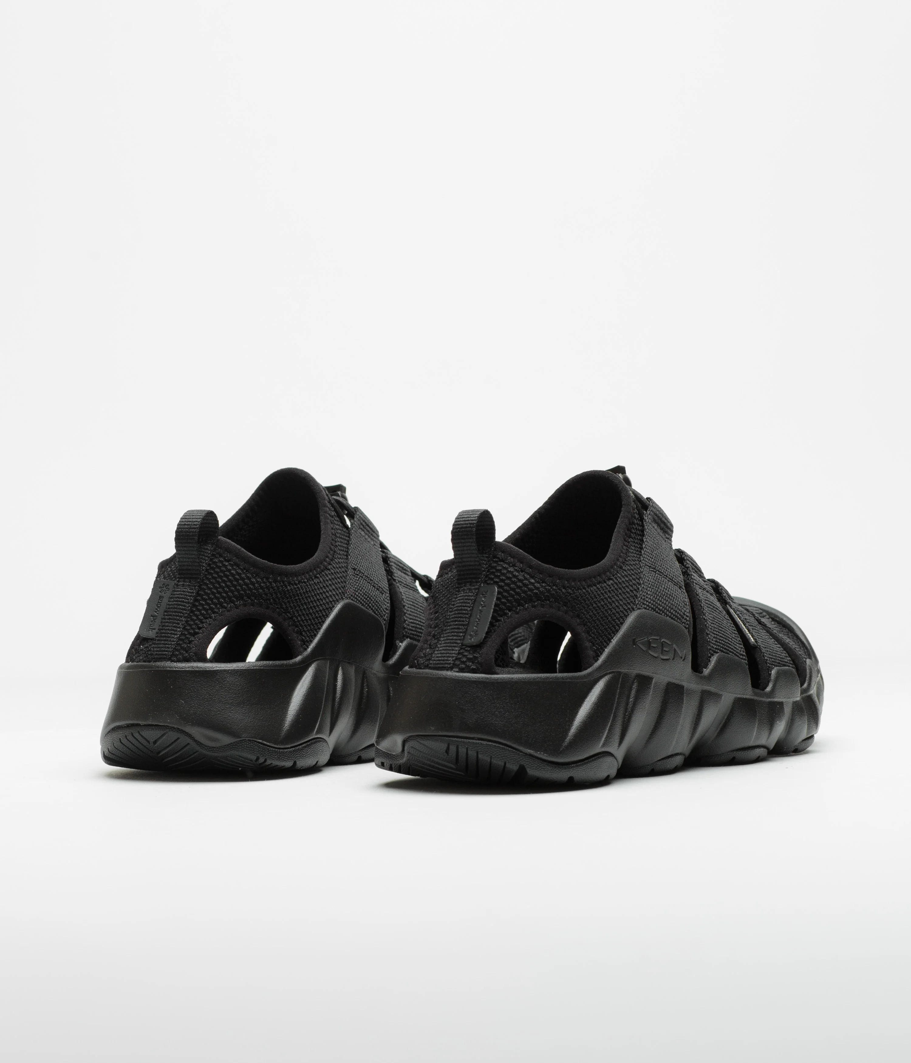 Keen x Snow Peak Hyperport H2 Shoes - SP Triple Black - Image 5
