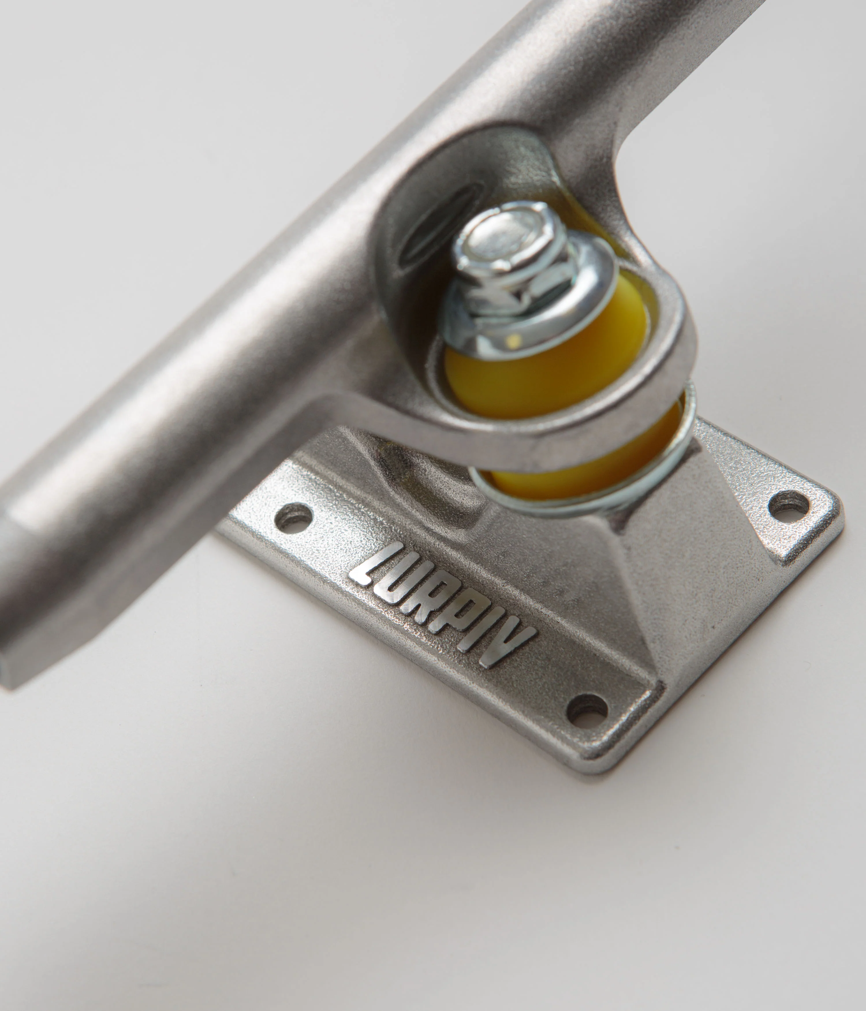 Lurpiv 160mm Truck - Polished - Image 3
