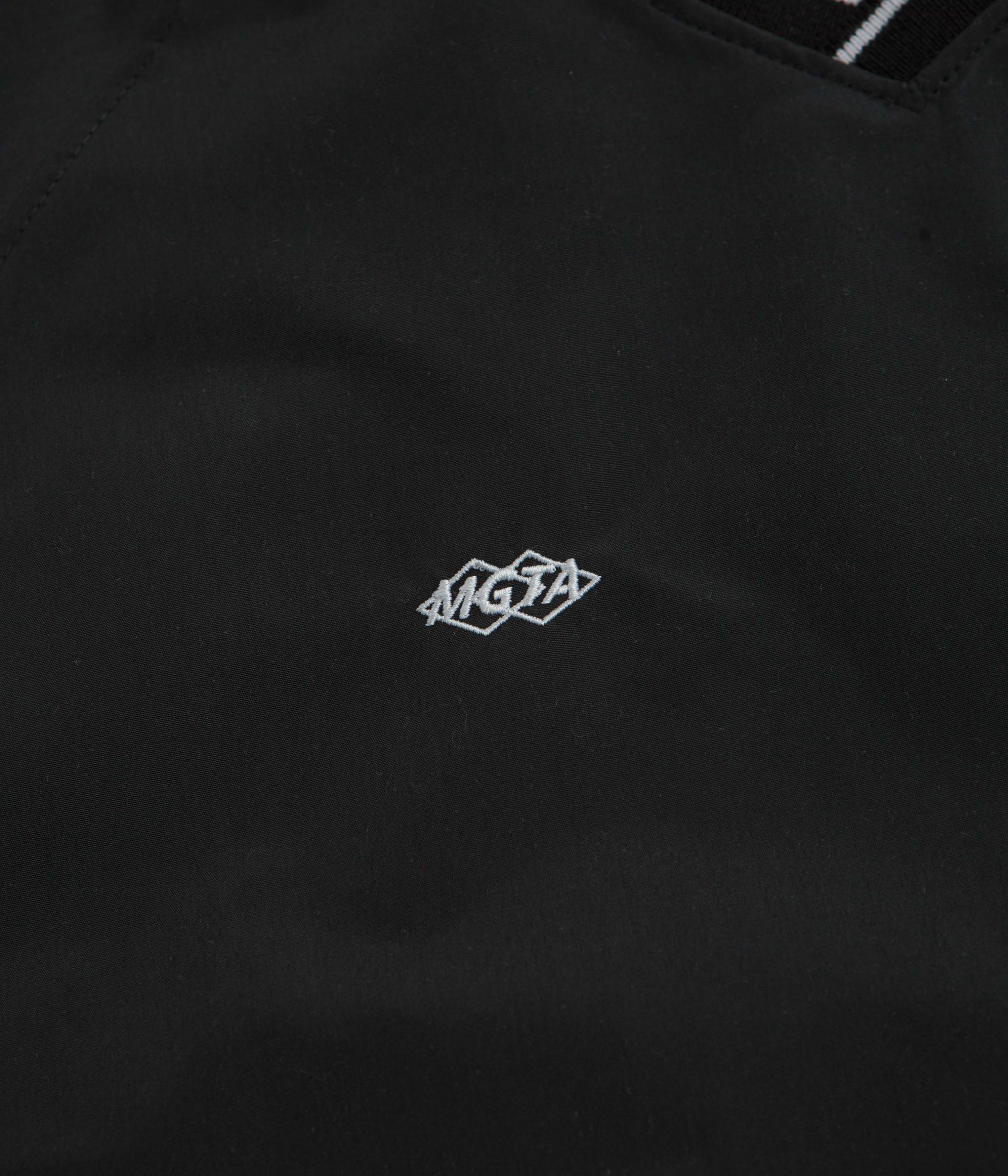 Magenta Tres Tech V Neck Sweatshirt - Black - Image 4