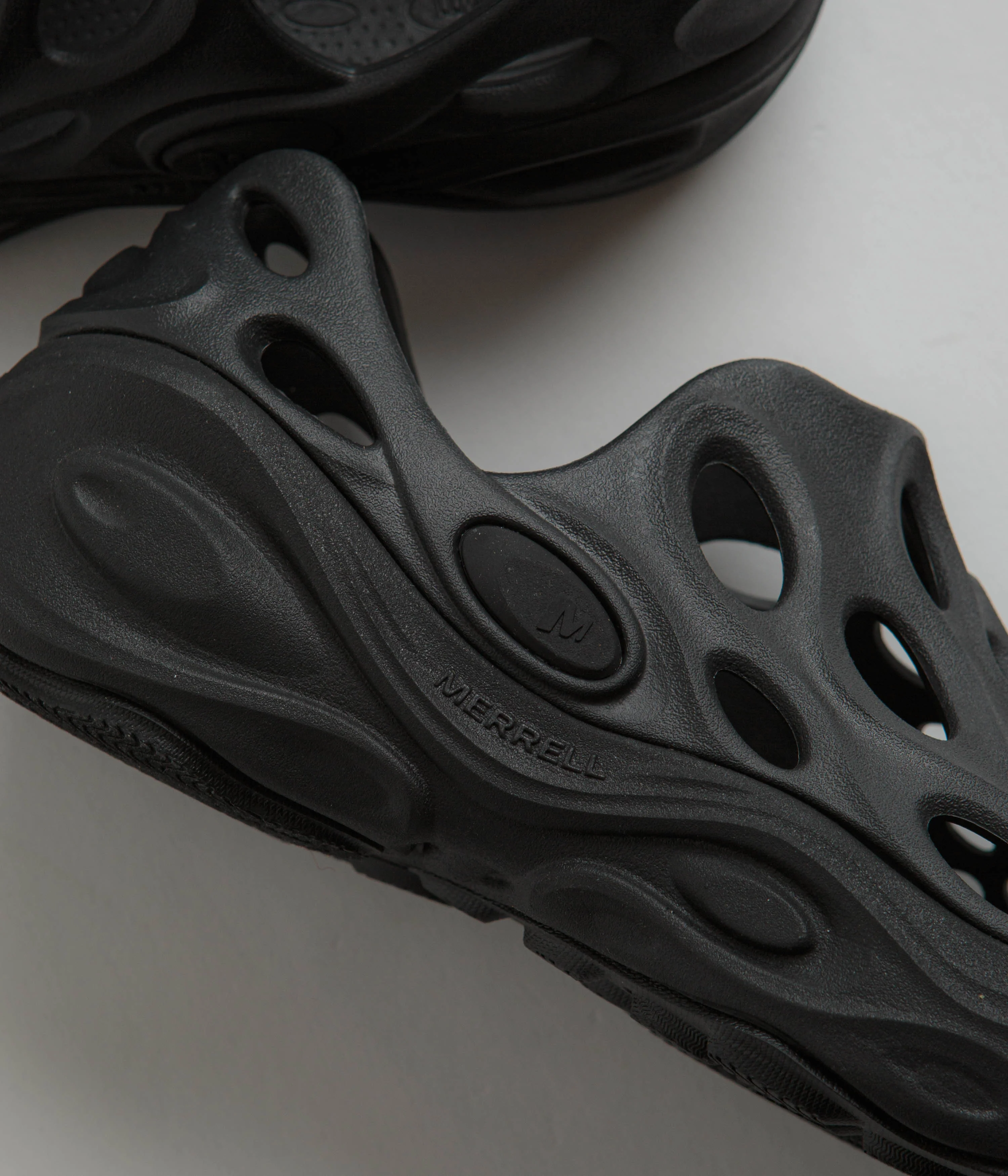 Merrell Hydro Next Gen Moc SE Shoes - Triple Black - Image 3
