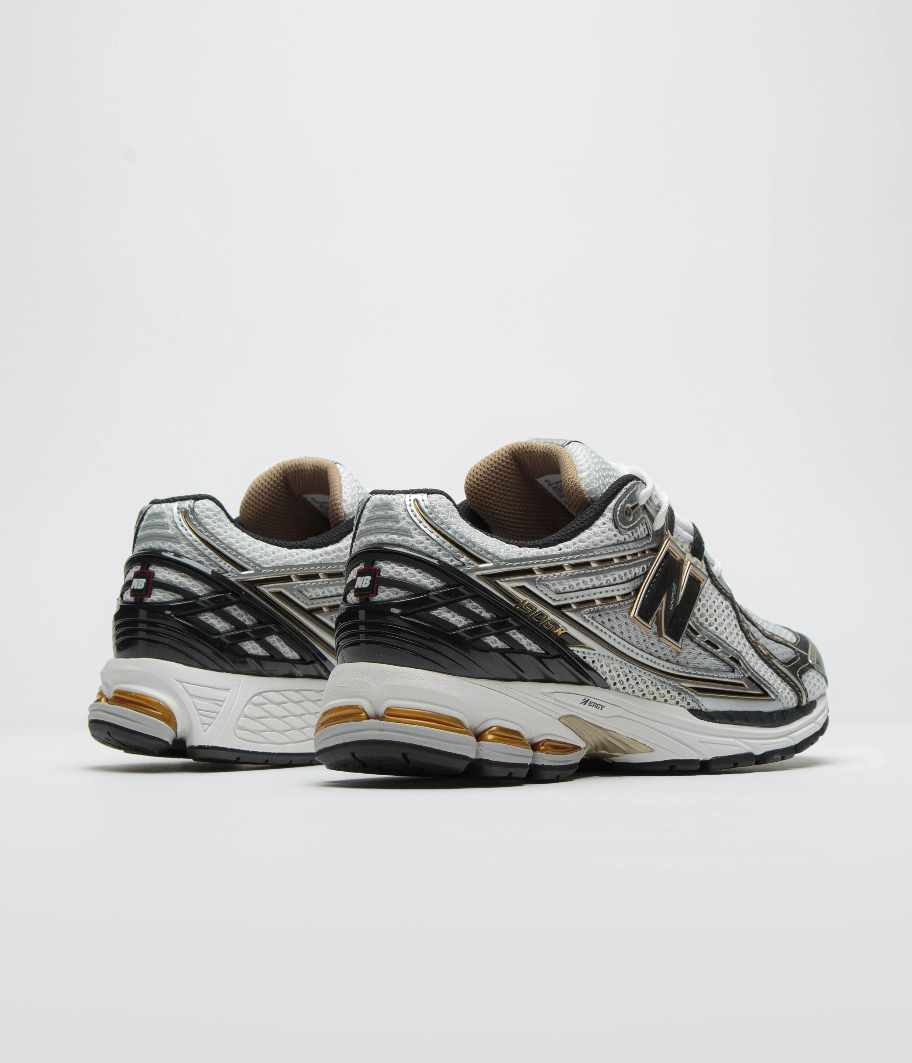 New Balance 1906R Shoes - Metallic Silver - Image 4