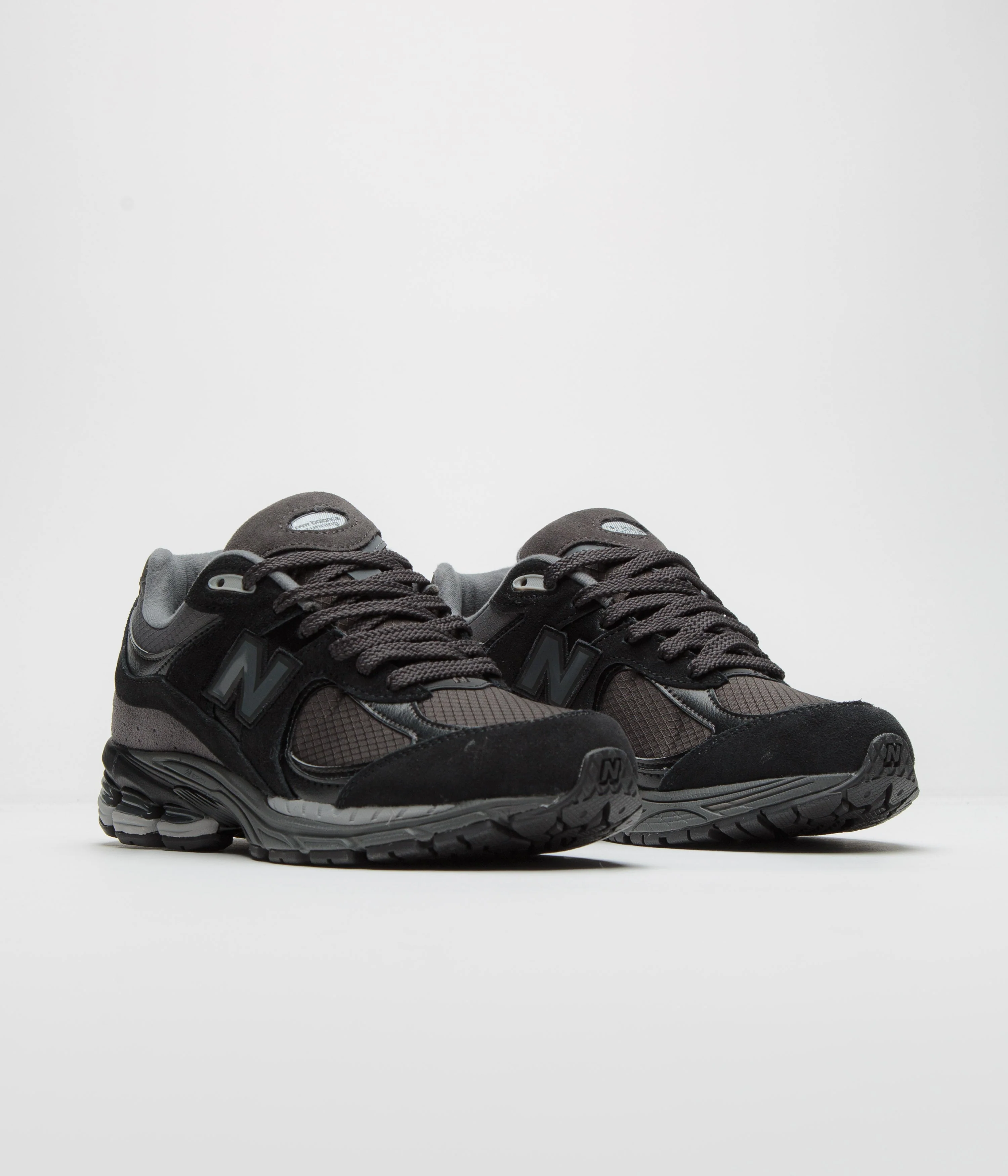 New Balance 2002R Shoes - Black / White / Grey - Image 3