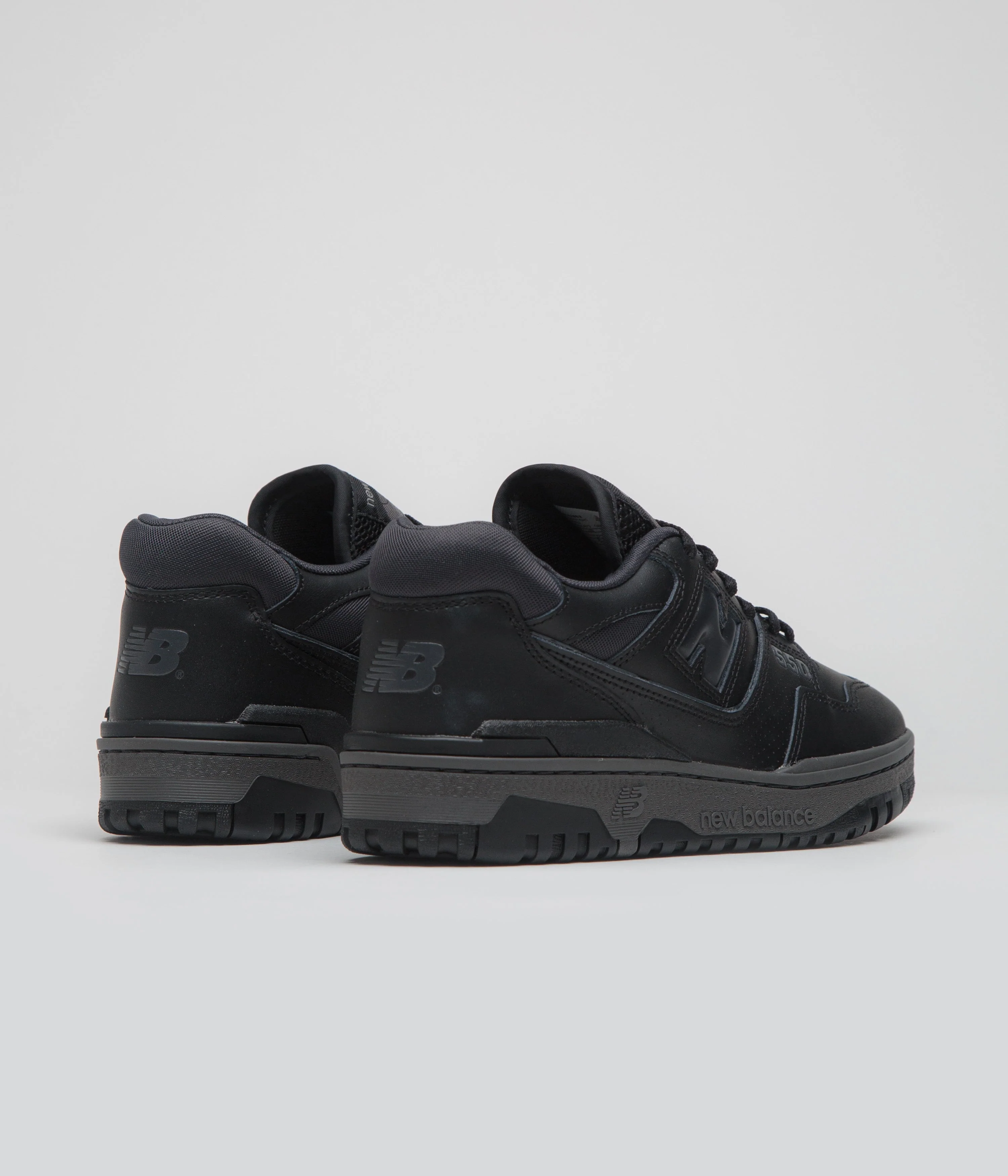 New Balance 550 Shoes - Black - Image 4