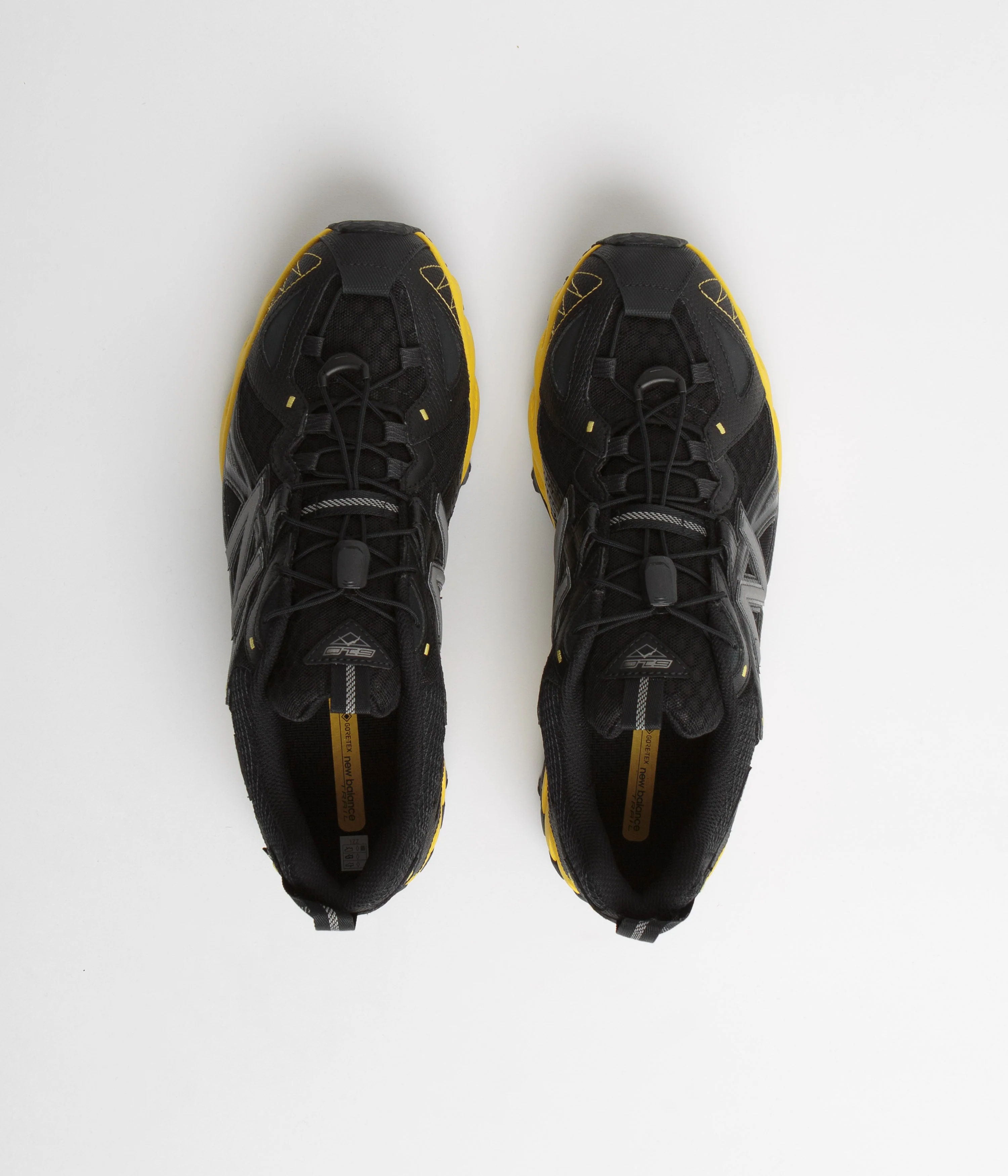 New Balance 610 Shoes - Black - Image 7
