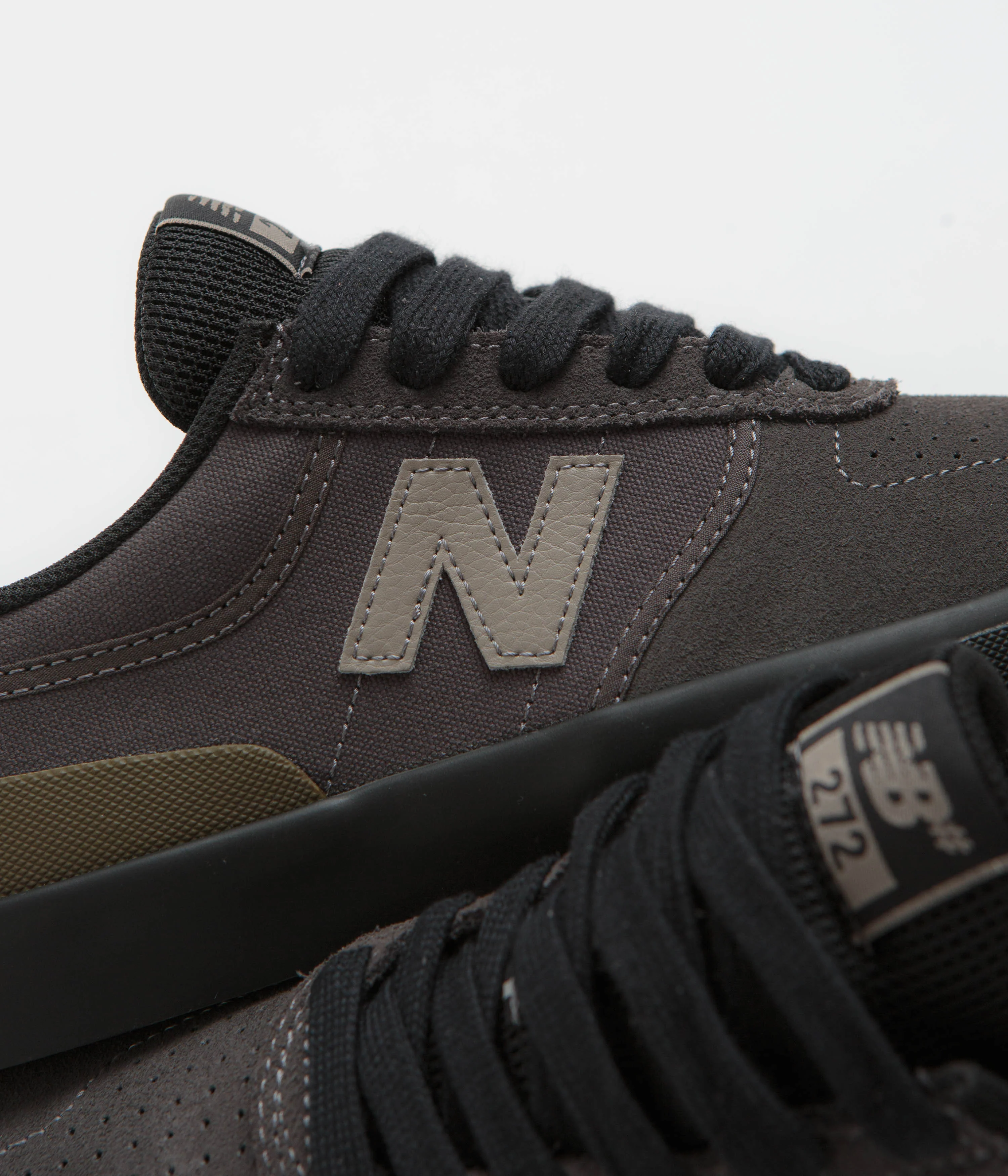 New Balance Numeric 272 Shoes - Black Cement - Image 3