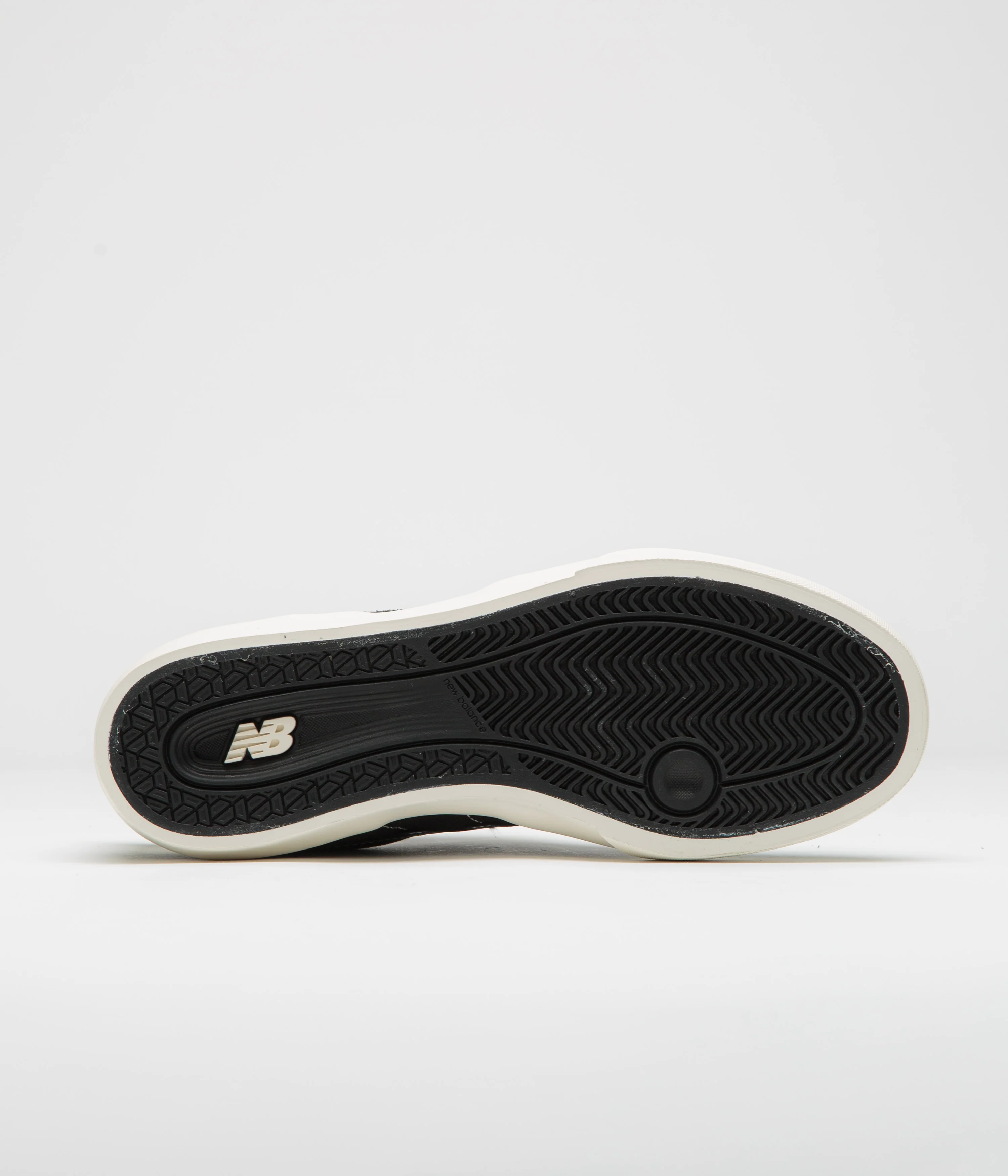 New Balance Numeric 272 Shoes - Black / Navy - Image 6