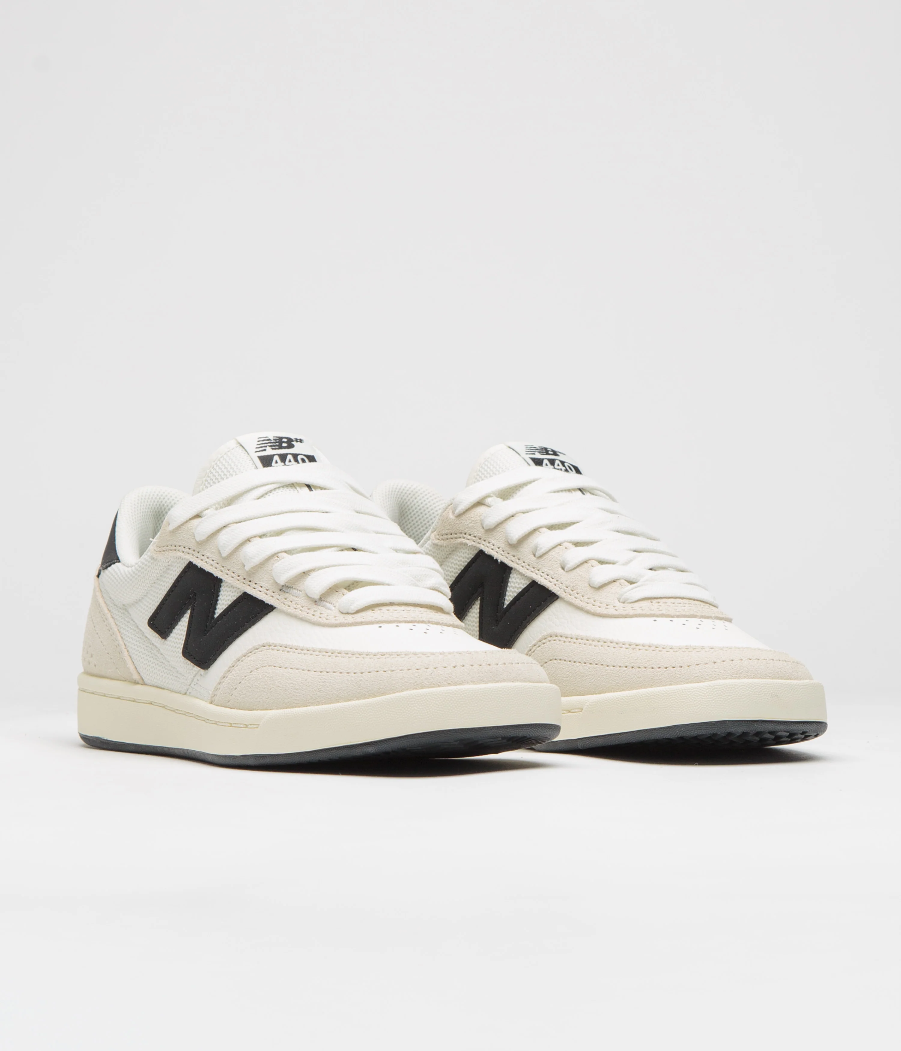 New Balance Numeric 440 V2 Shoes - Sea Salt / Black - Image 2