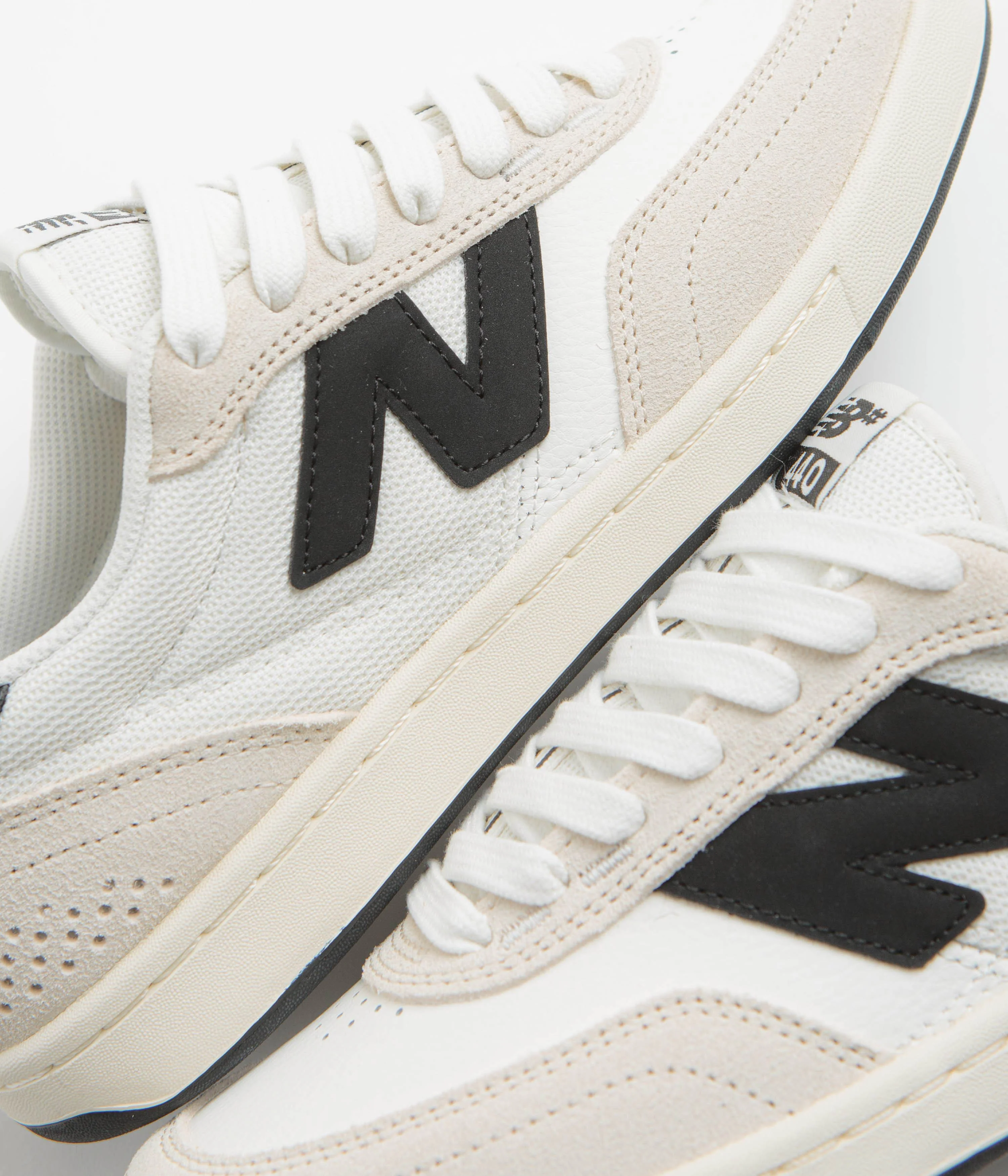 New Balance Numeric 440 V2 Shoes - Sea Salt / Black - Image 3