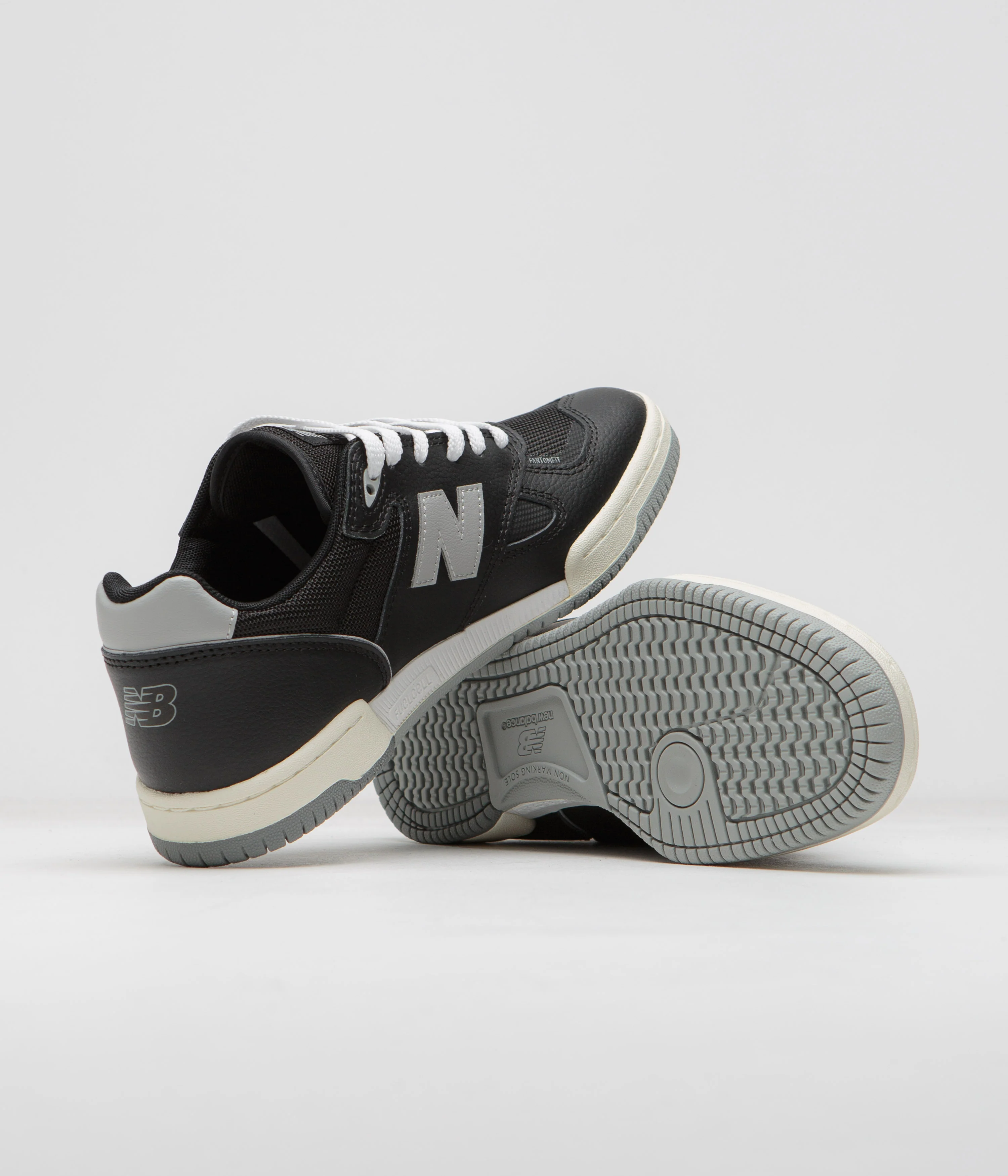 New Balance Numeric 600 Tom Knox Shoes - Black / Grey - Image 5