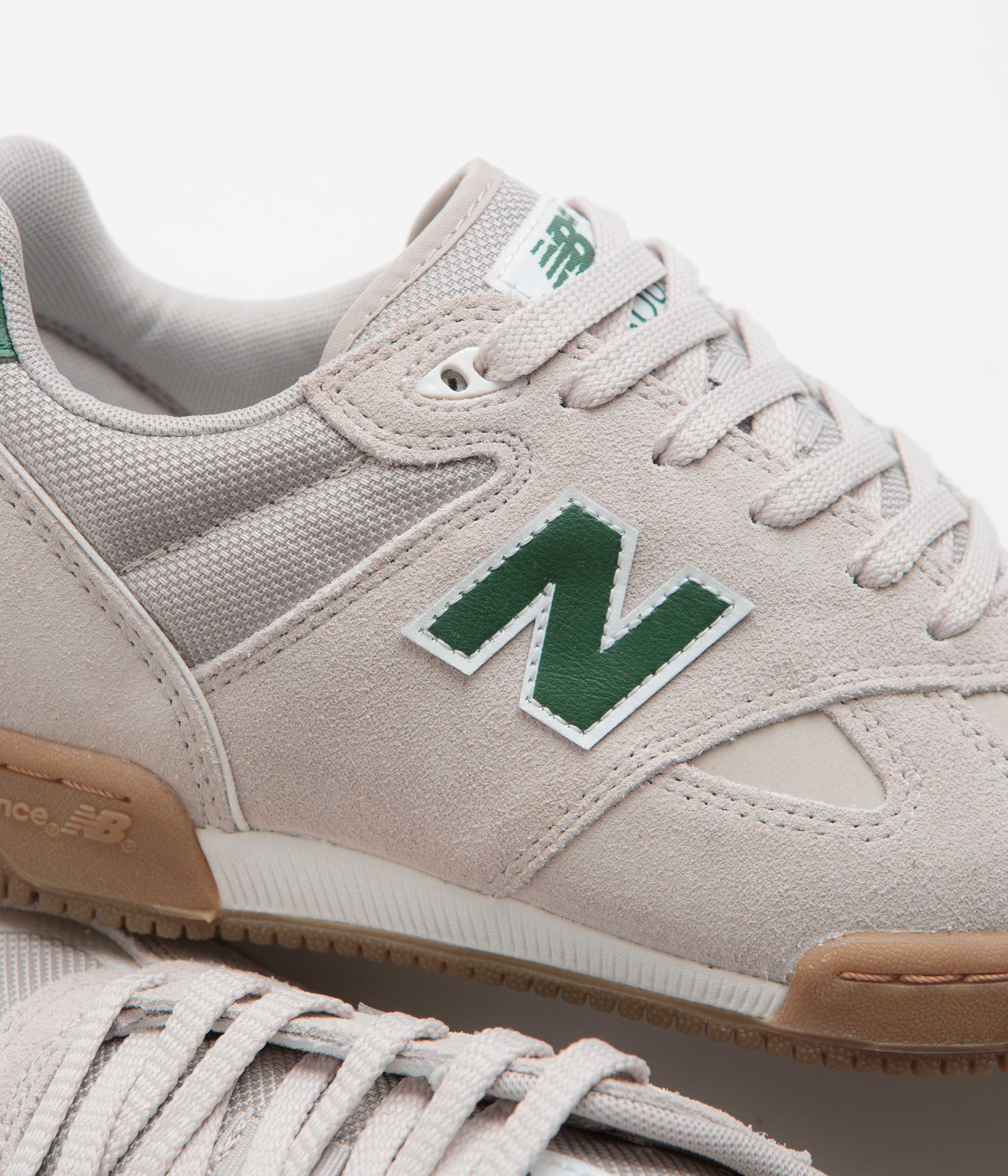 New Balance Numeric 600 Tom Knox Shoes - Sea Salt / Gum - Image 3