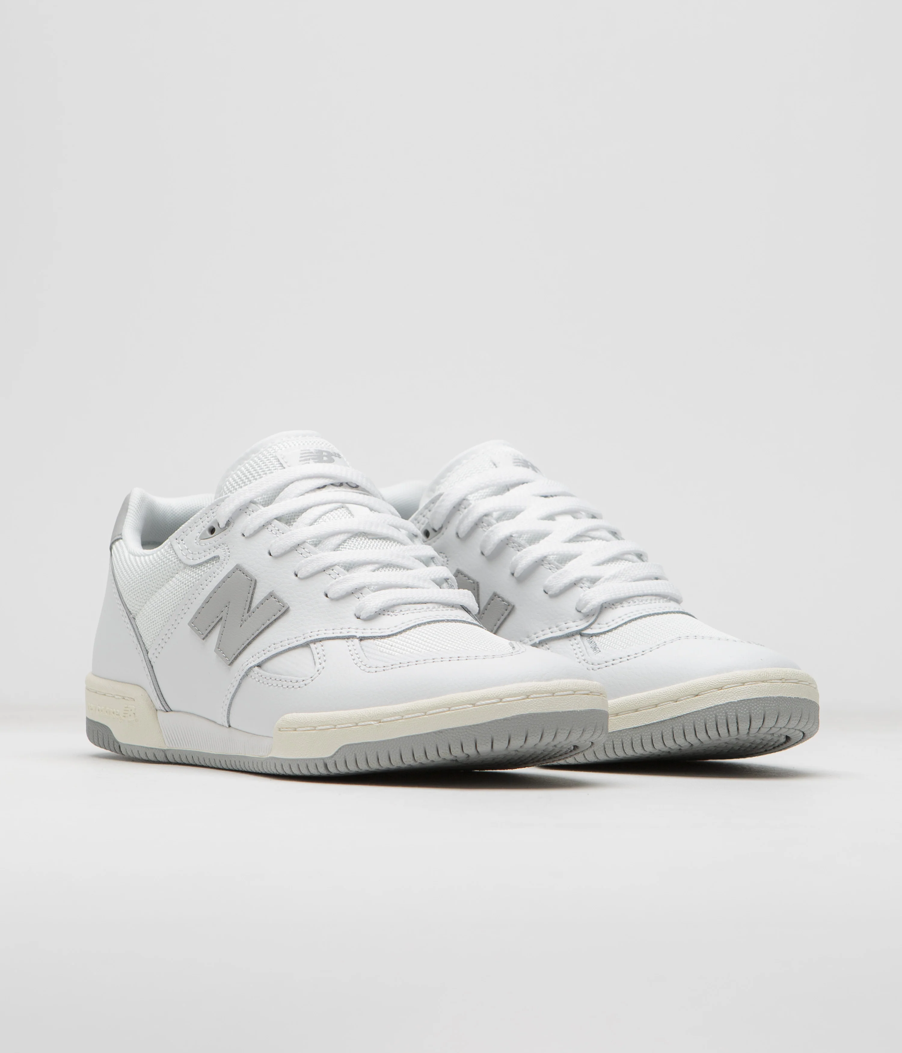 New Balance Numeric 600 Tom Knox Shoes - White / Grey - Image 2
