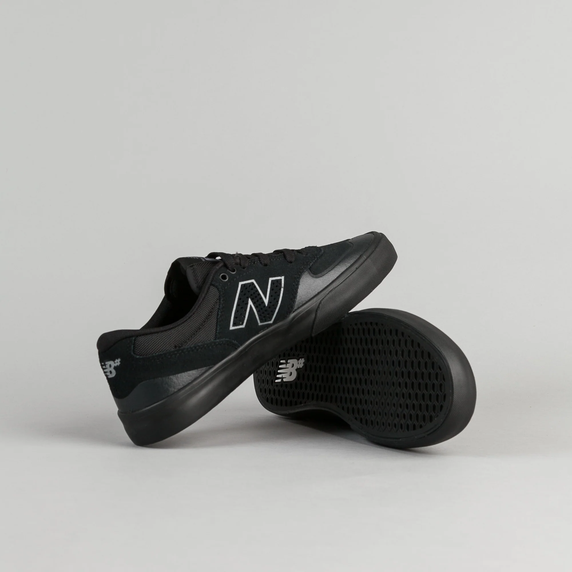 New Balance Numeric Arto 358 Shoes - Blackout - Image 4