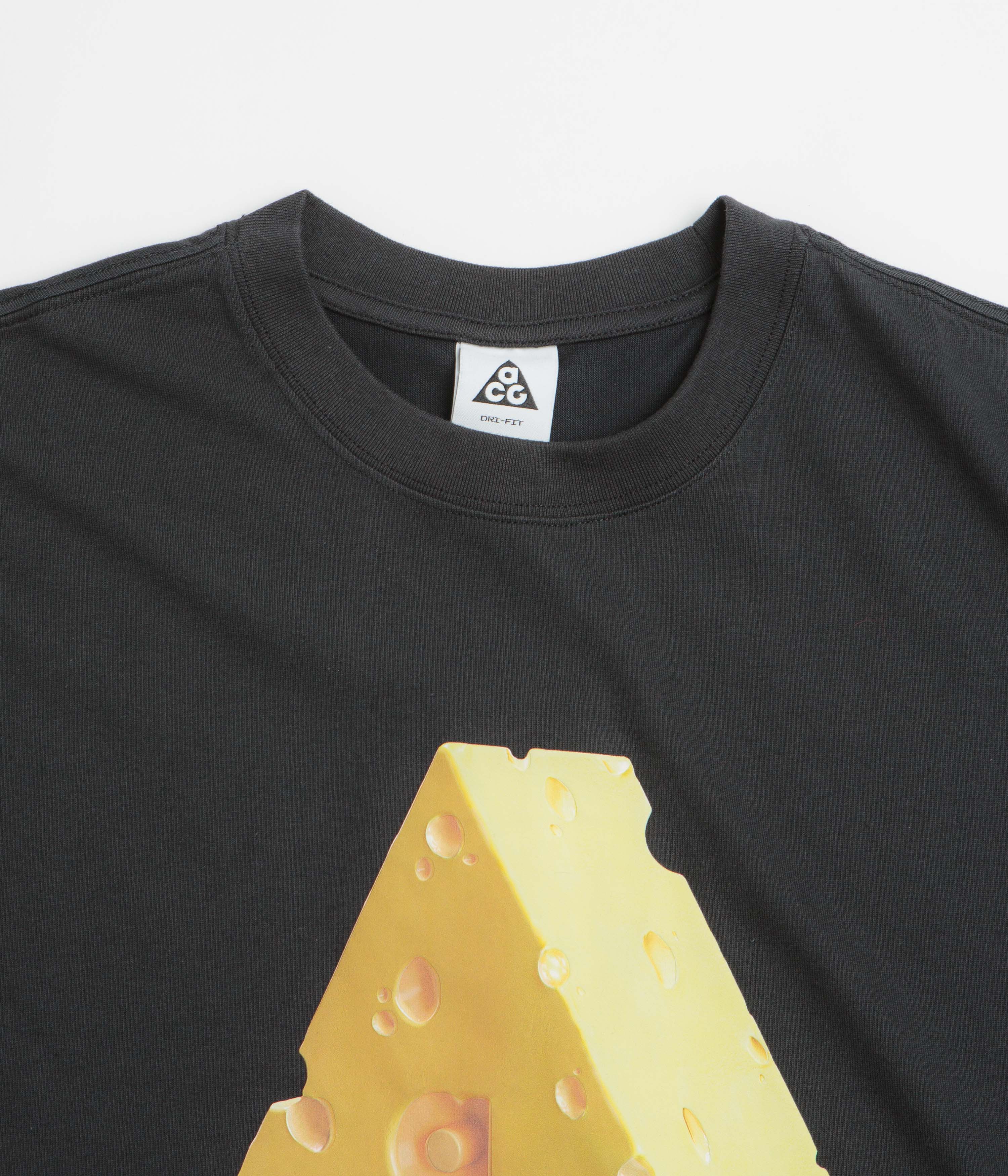 Nike ACG ACHEESEG T-Shirt - Black - Image 2