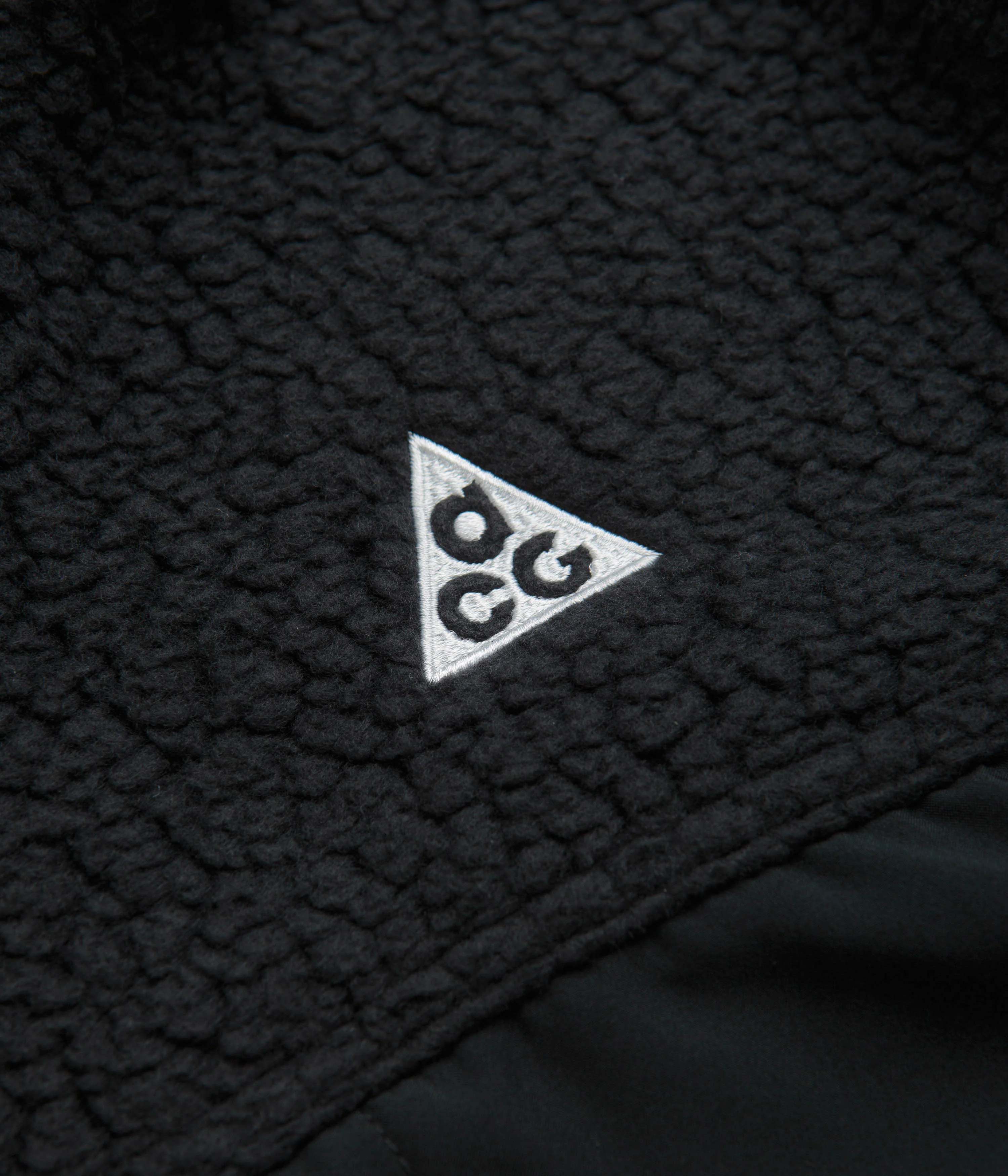 Nike ACG Arctic Wolf Full Zip Fleece - Black / Anthracite / Summit White - Image 4