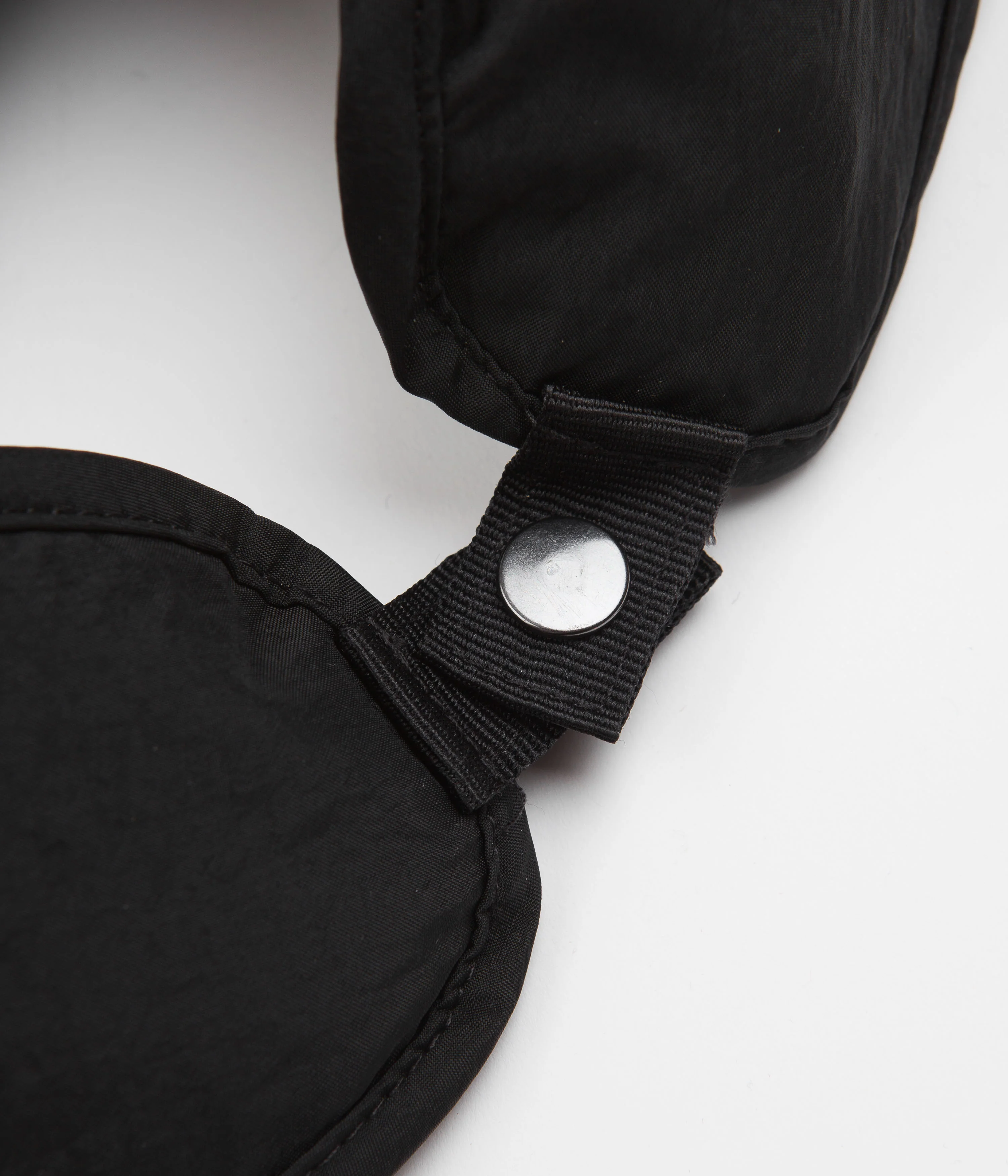 Nike ACG AW84 Ear Flap Cap - Black / Black / Anthracite - Image 8